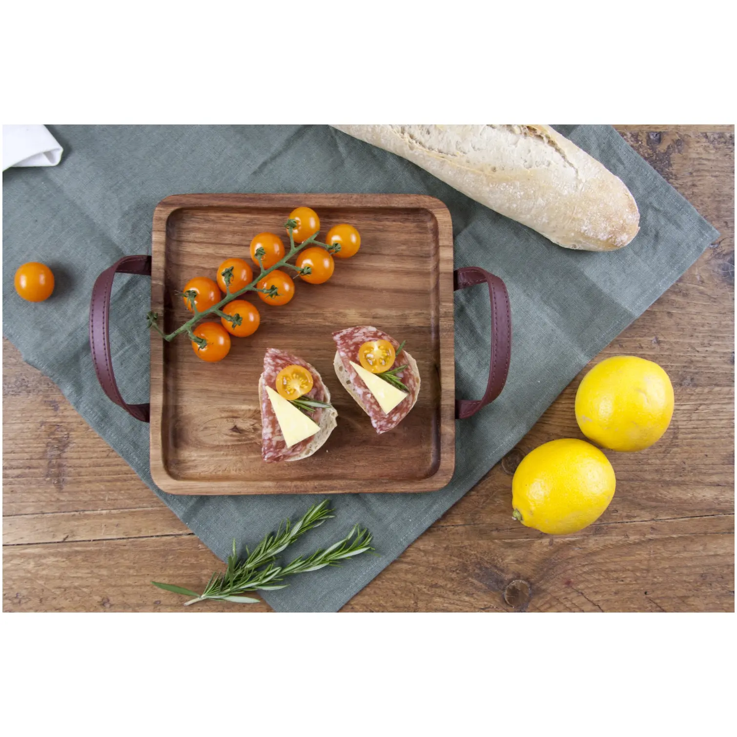 APO0412_1 Apollo Acacia Square Board Tray 25.5x25.5x2cm