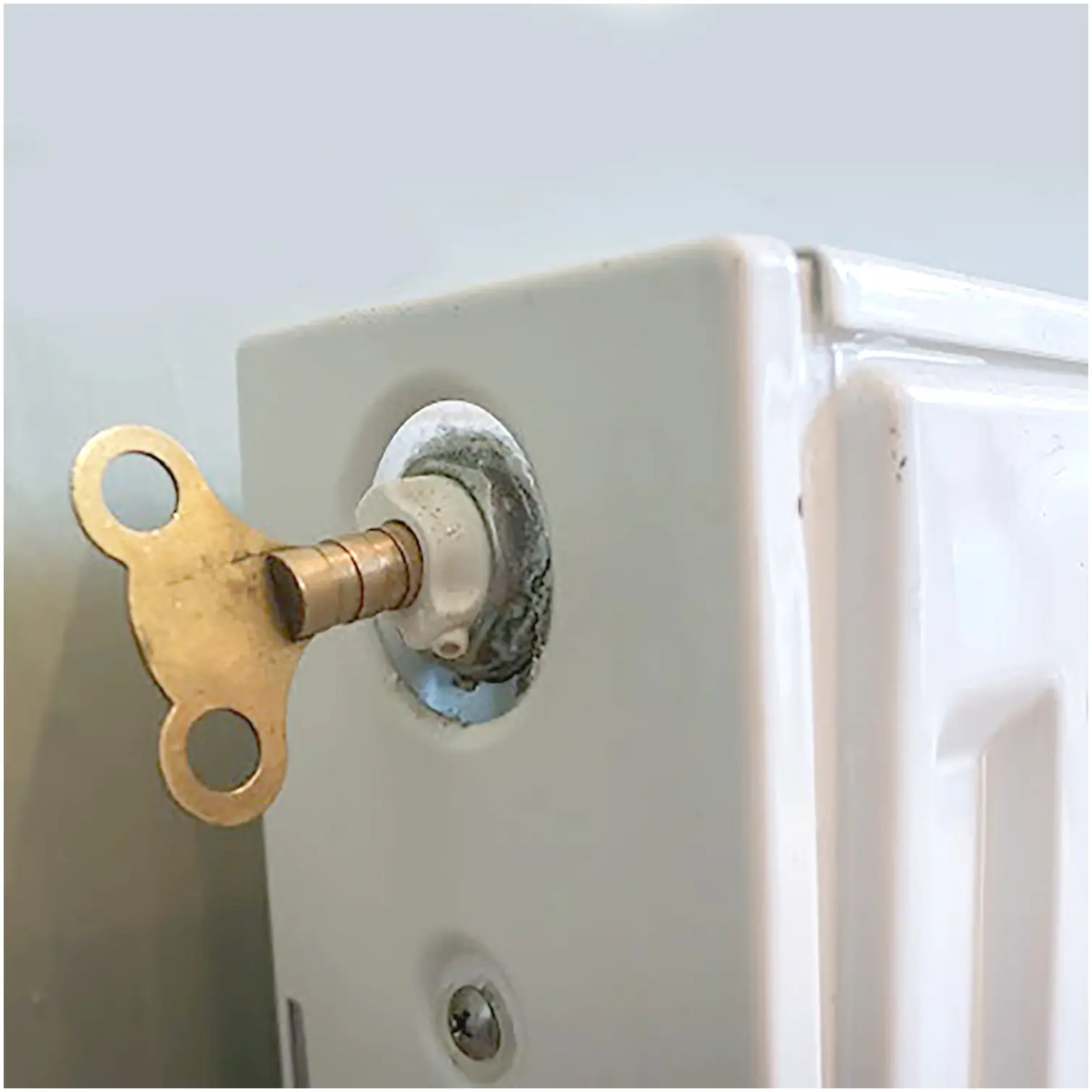 AVN0102_2 Dekton Radiator Keys Pack of 2