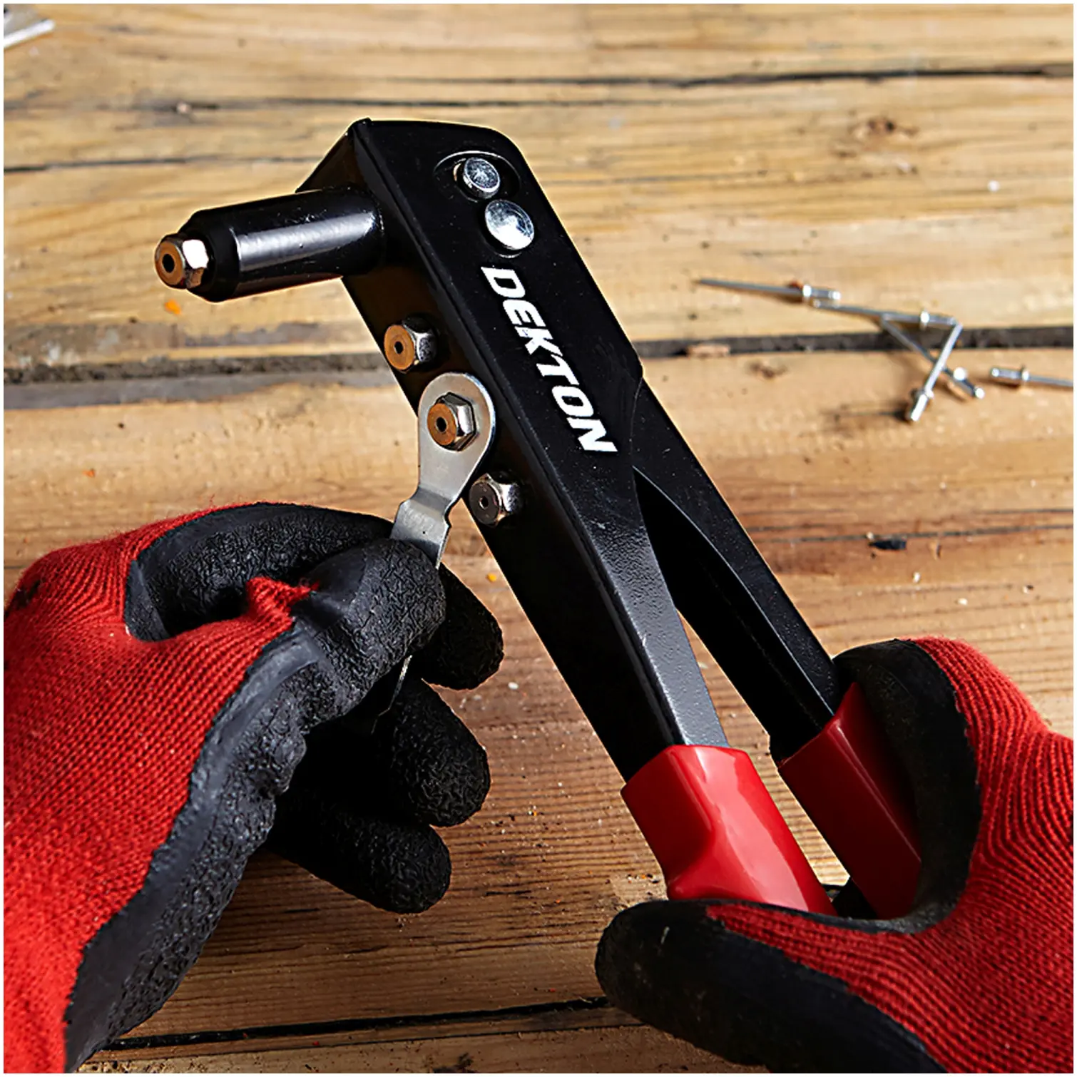 AVN0410_3 Dekton Heavy Duty Hand Riveter