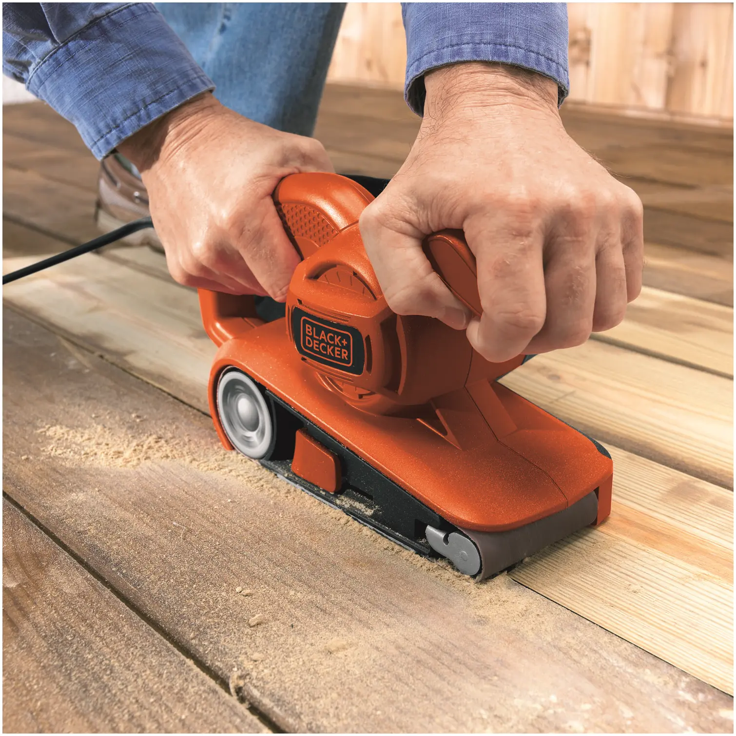 Black+Decker Belt Sander 75x457mm 720w