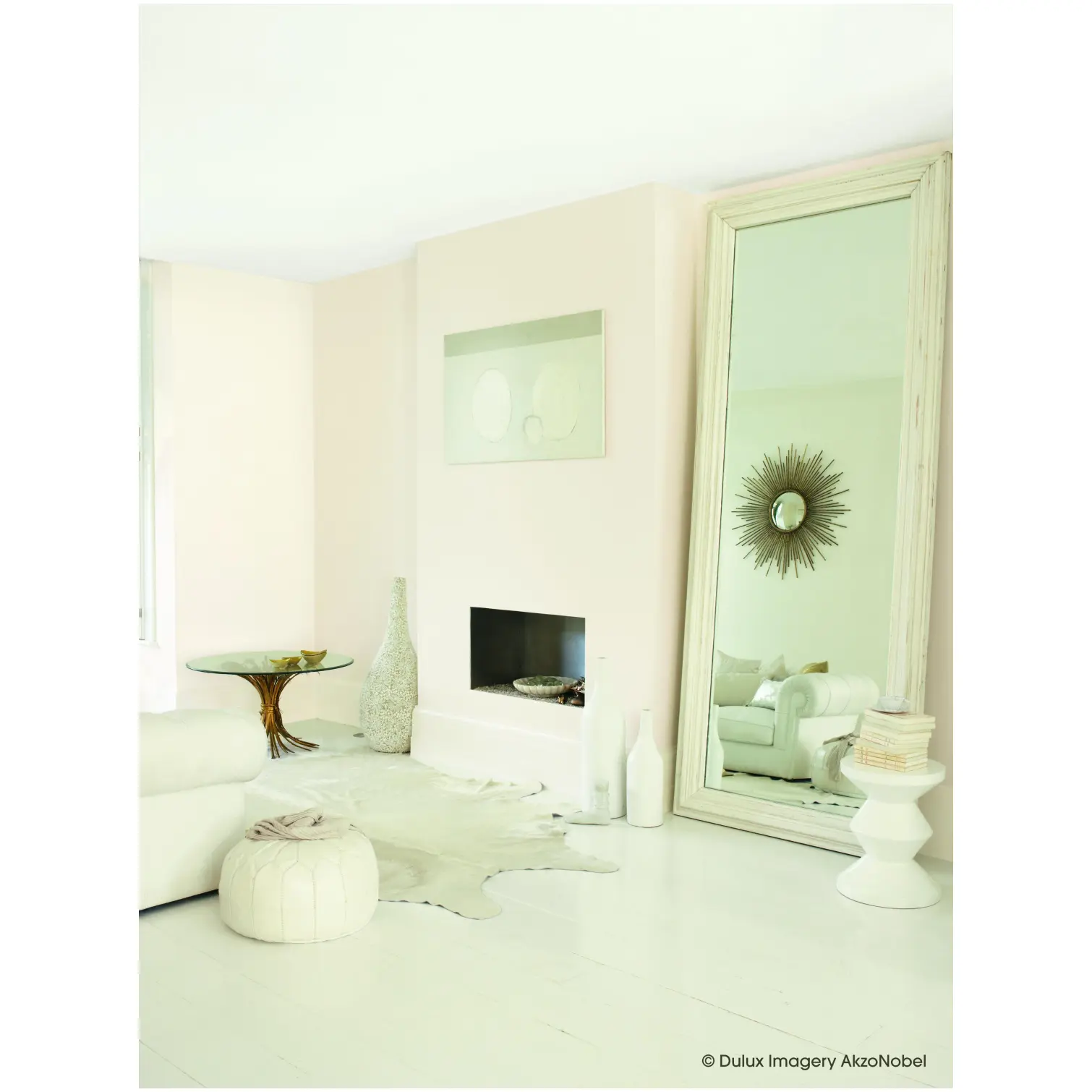 DUL0176_9 Dulux Matt Jasmine White 2.5L