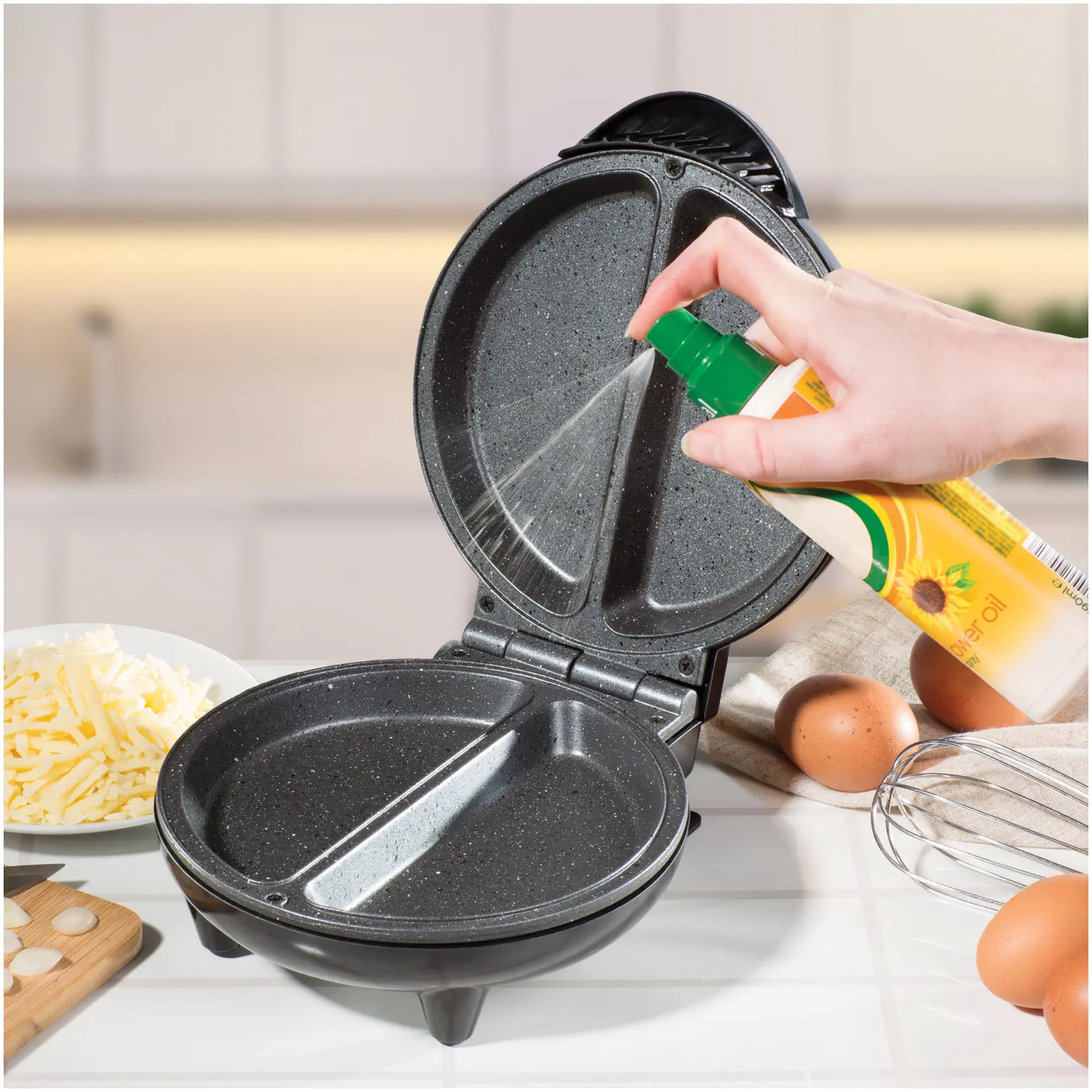 Daewoo Deep Filled Omelette Maker