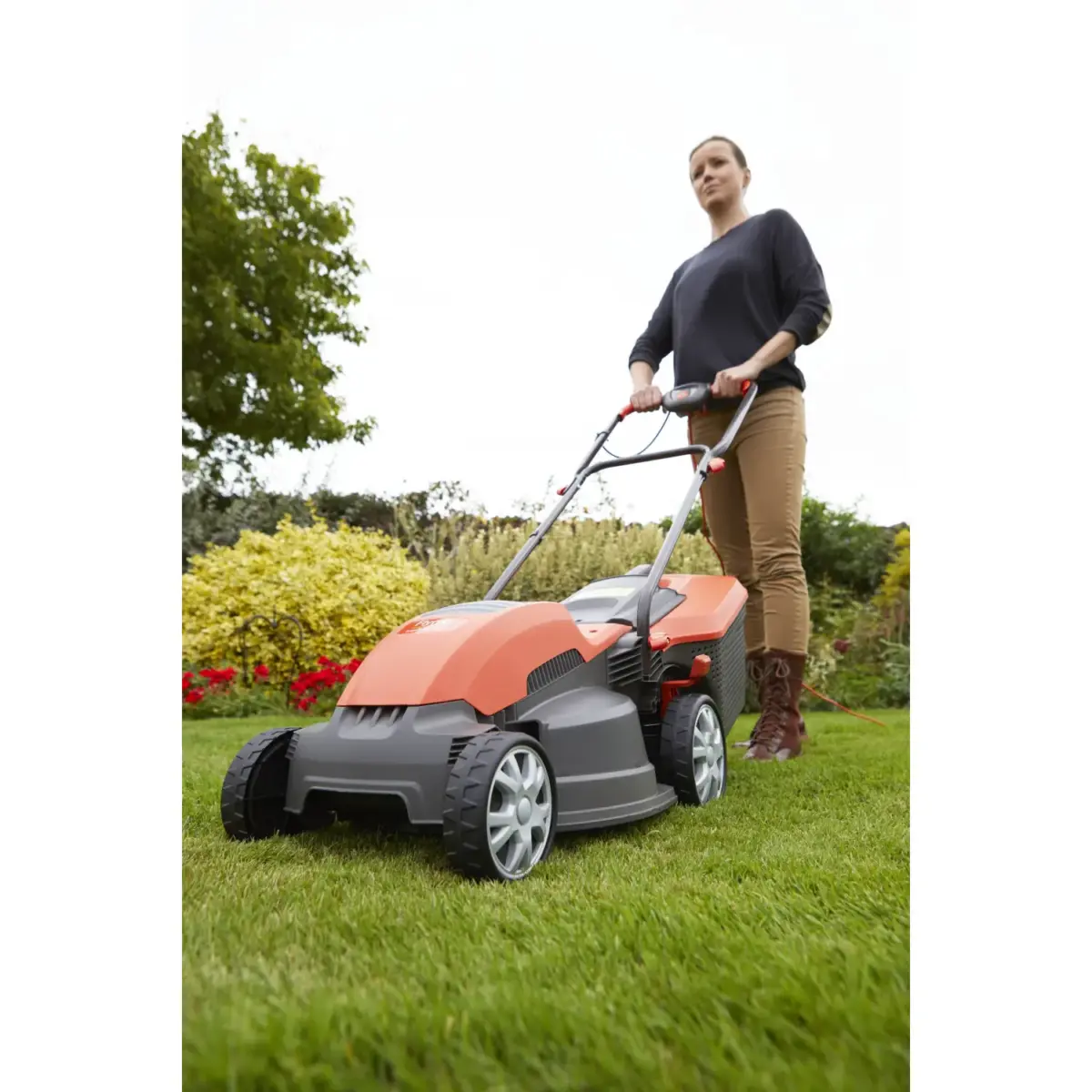 FLY0089_7 Flymo SpeediMo 360 Corded Rotary Lawn Mower
