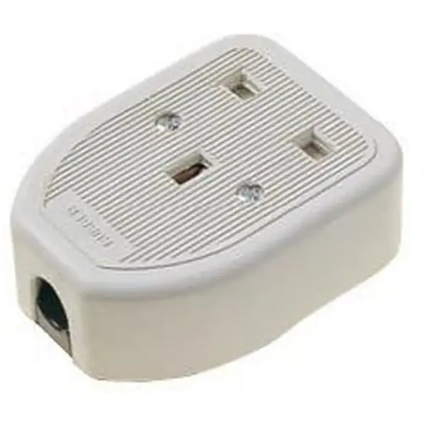 13 Amp Single Trailing Socket