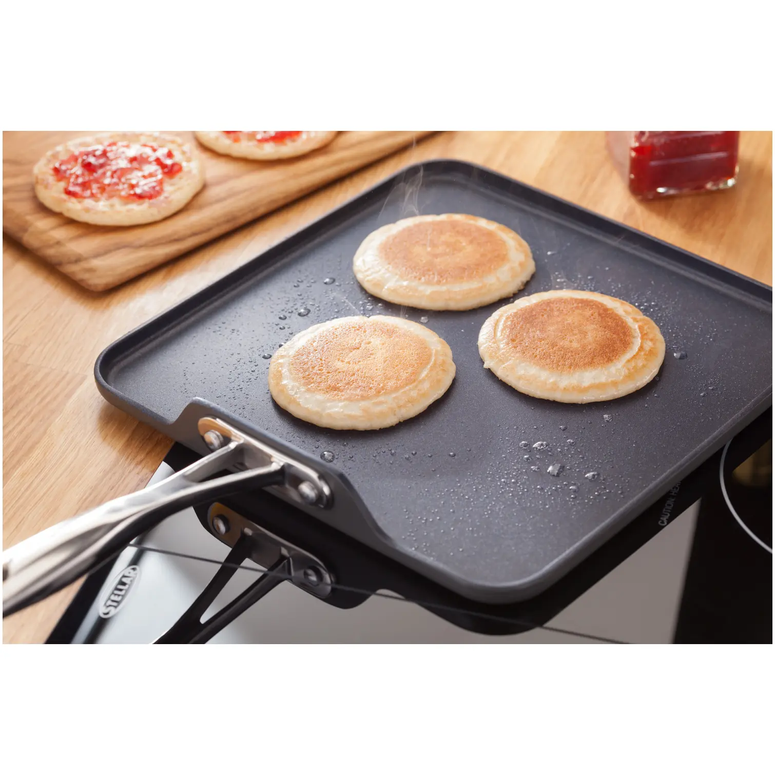 HOR0136_4 Stellar Hard Anodised Griddle 28cm