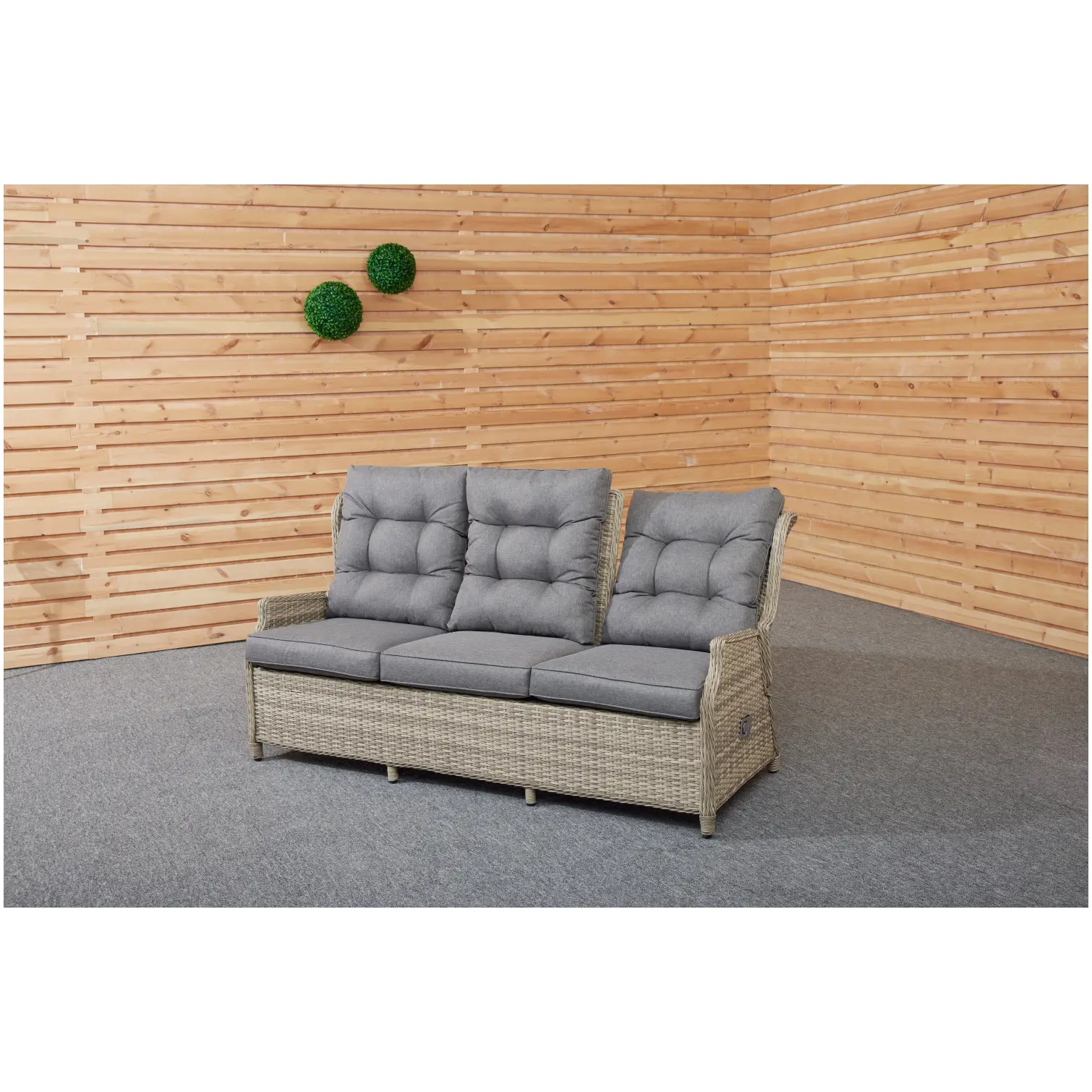 Cumbrae Lounge Sofa Set