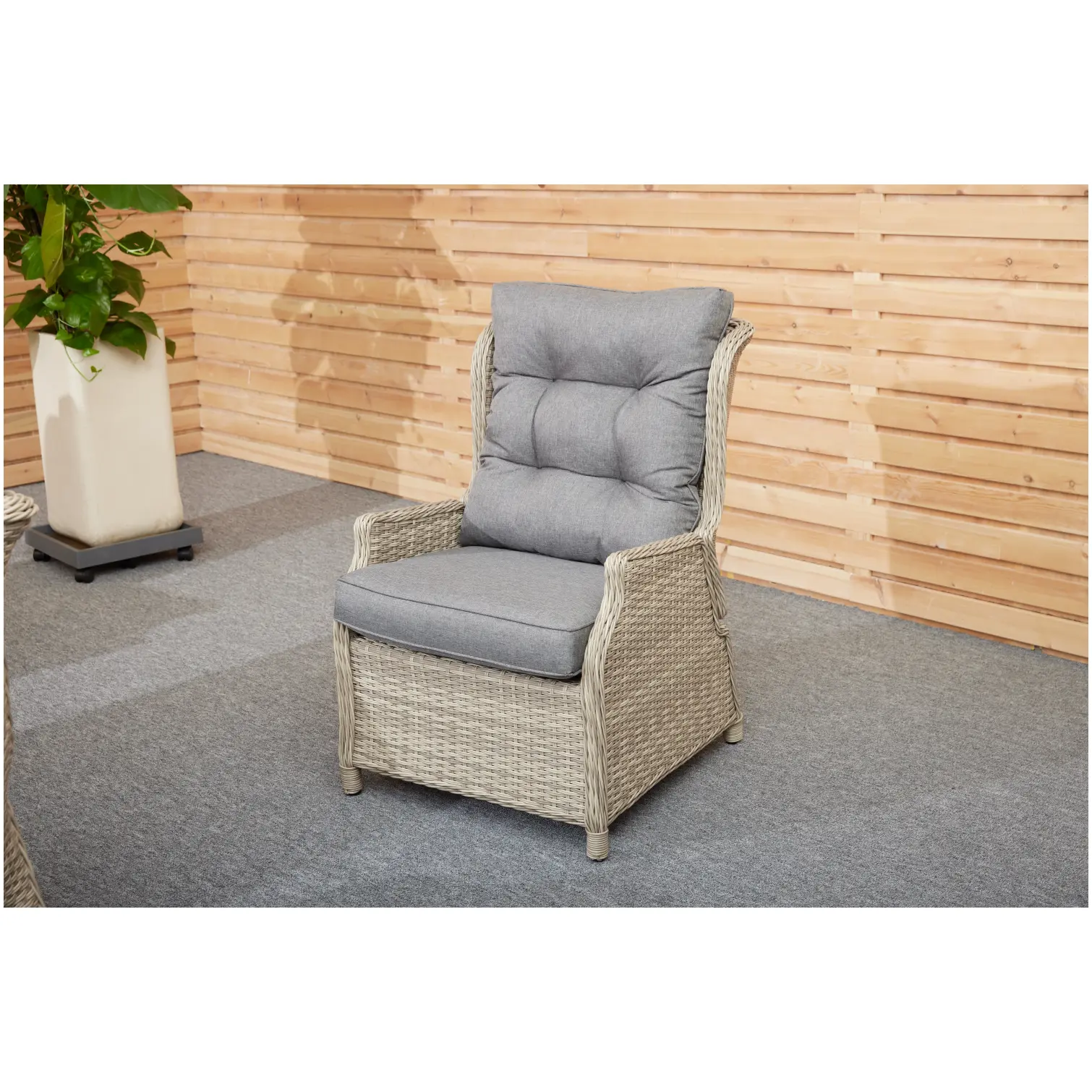 Cumbrae Lounge Sofa Set