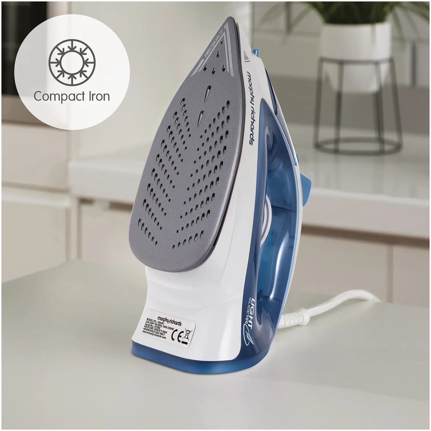 MOR0330_12 Morphy Richards 300401 Light Glide Iron 100