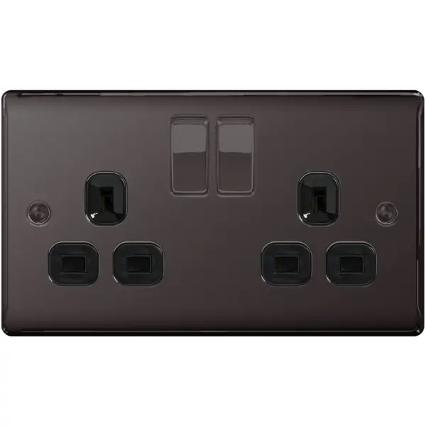 Nexus 2g SwitchSocket B/Nickel