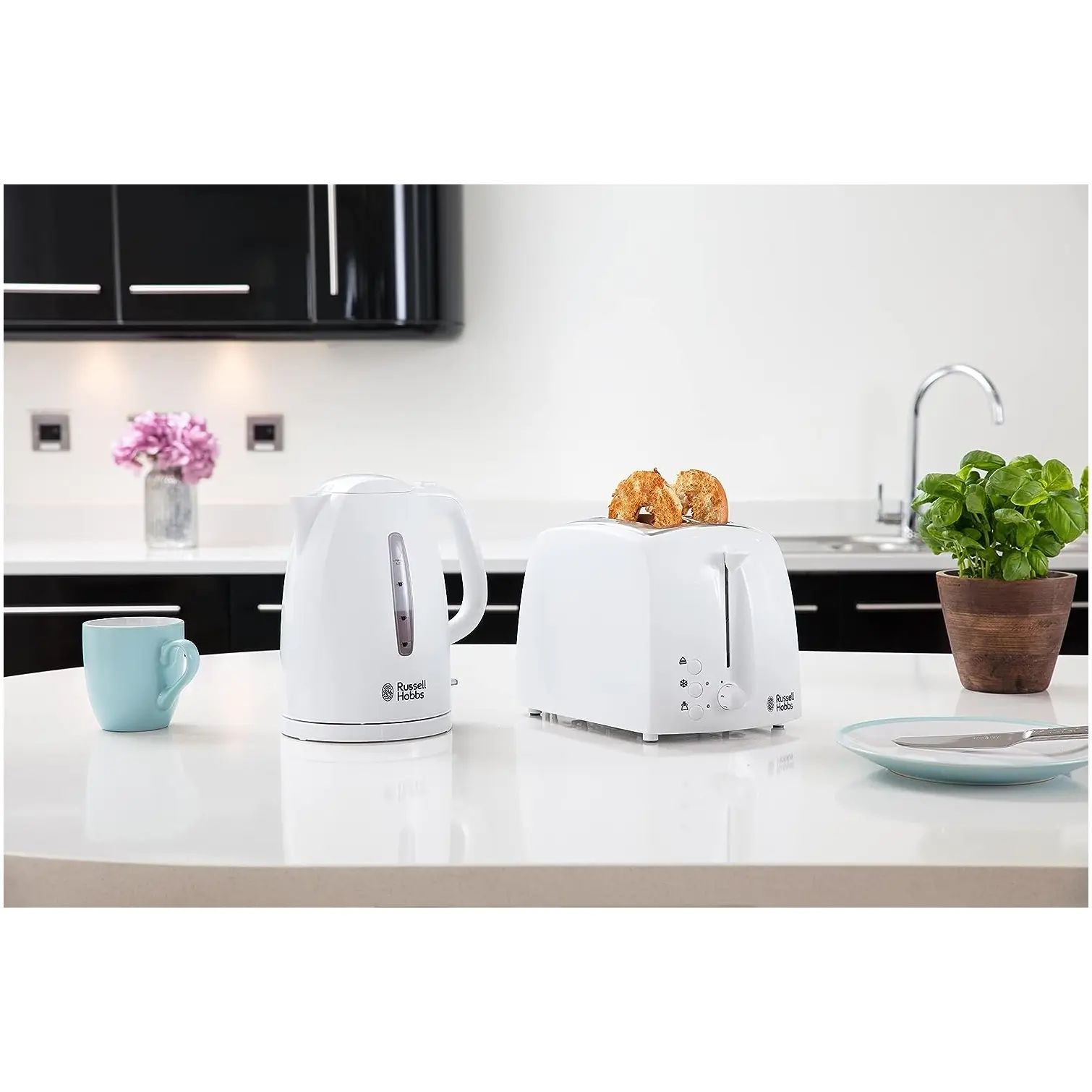 Russell Hobbs Jug Kettle White