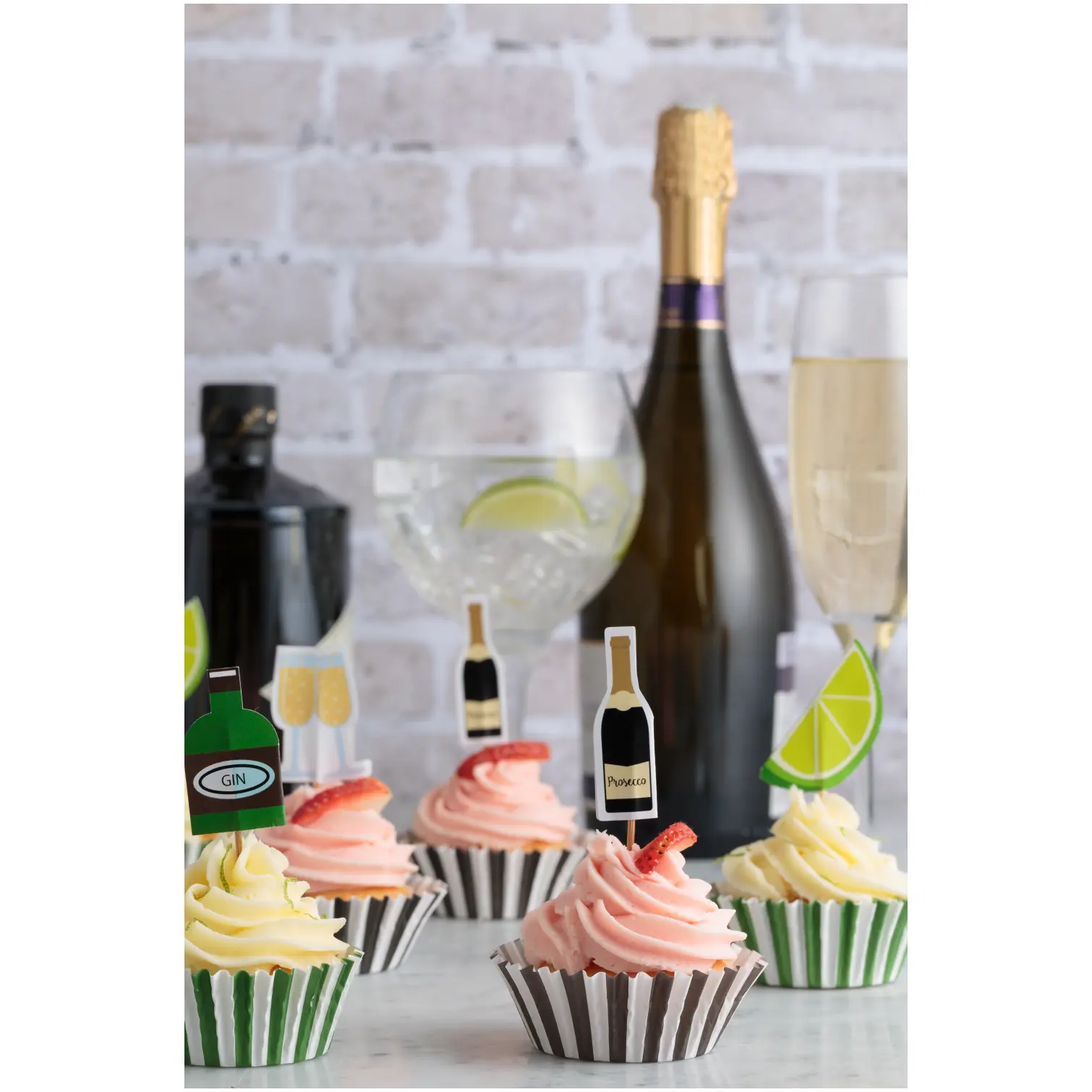 Prosecco Cupcake Case &Toppers