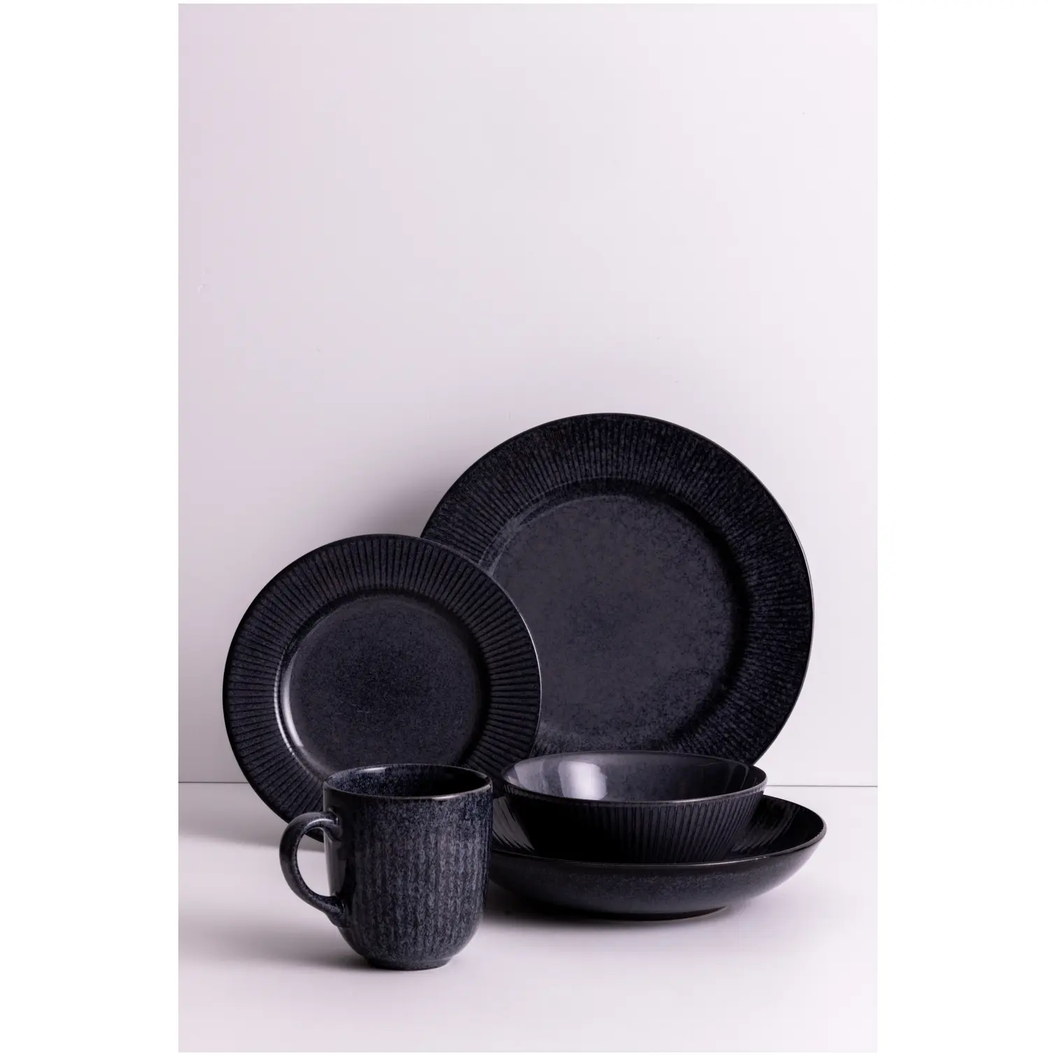 Mason Cash Reactive Linear Black Bowl 16cm