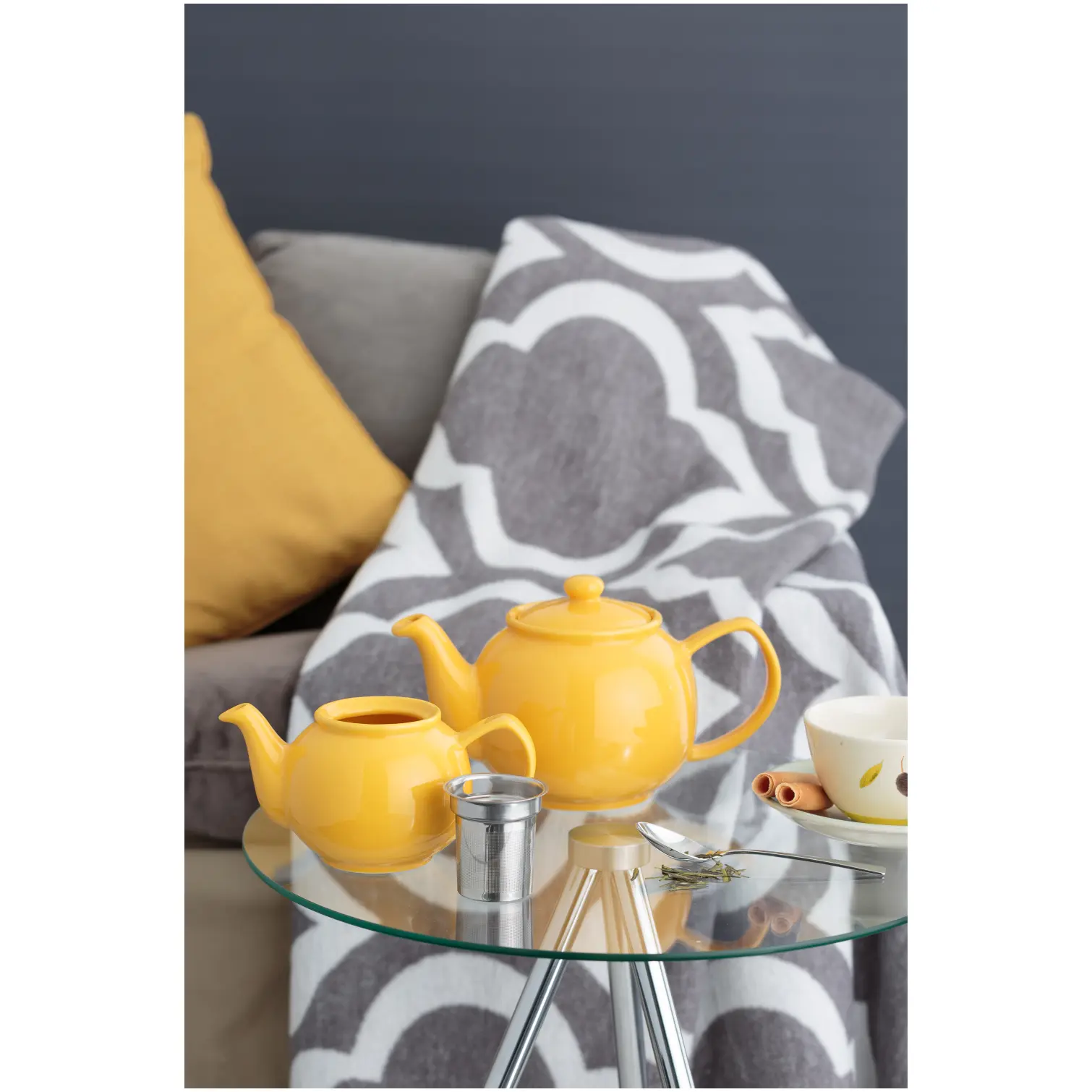 Price & Kensington Mustard 2 Cup Teapot