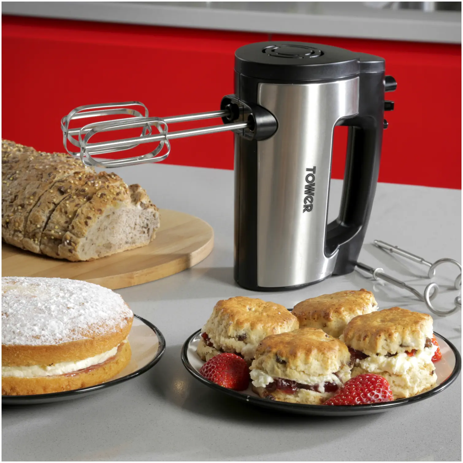 Tower T12016 Hand Mixer 300 Watt