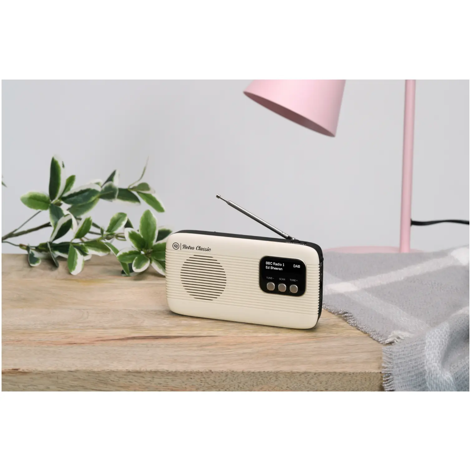 VQ DAB Portable RadioVQ DAB Portable Radio