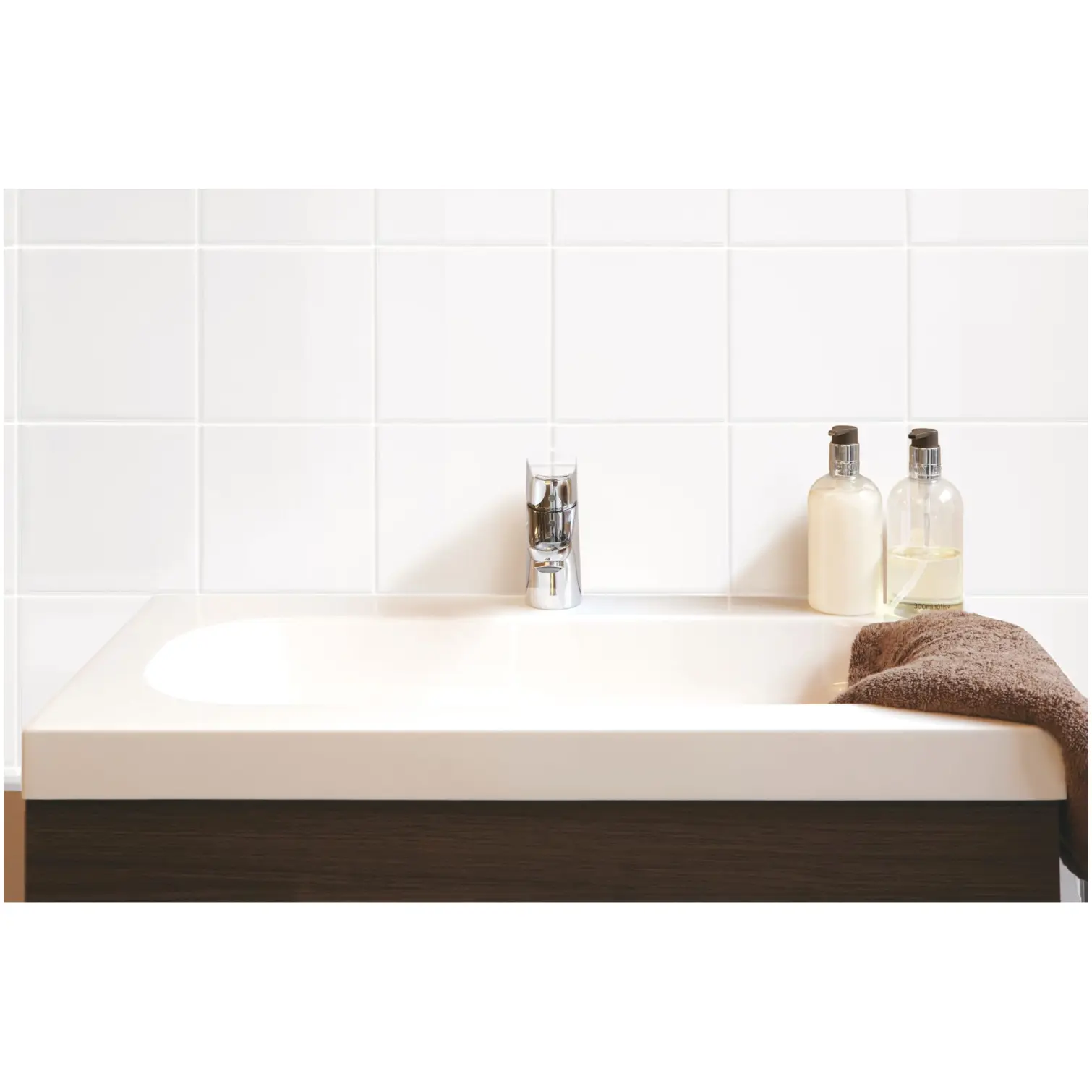 Ronseal White One Coat Tile Paint 750ml