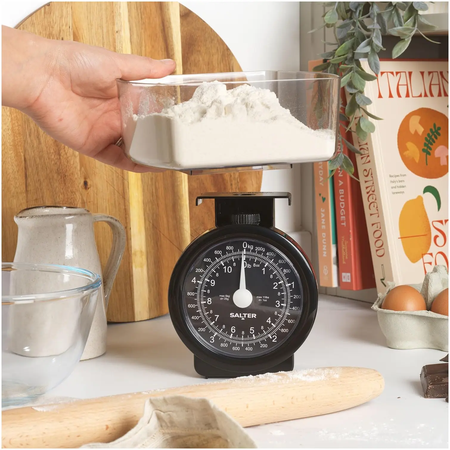 SLT0021_2 Salter Mechanical Kitchen Scale 5kg