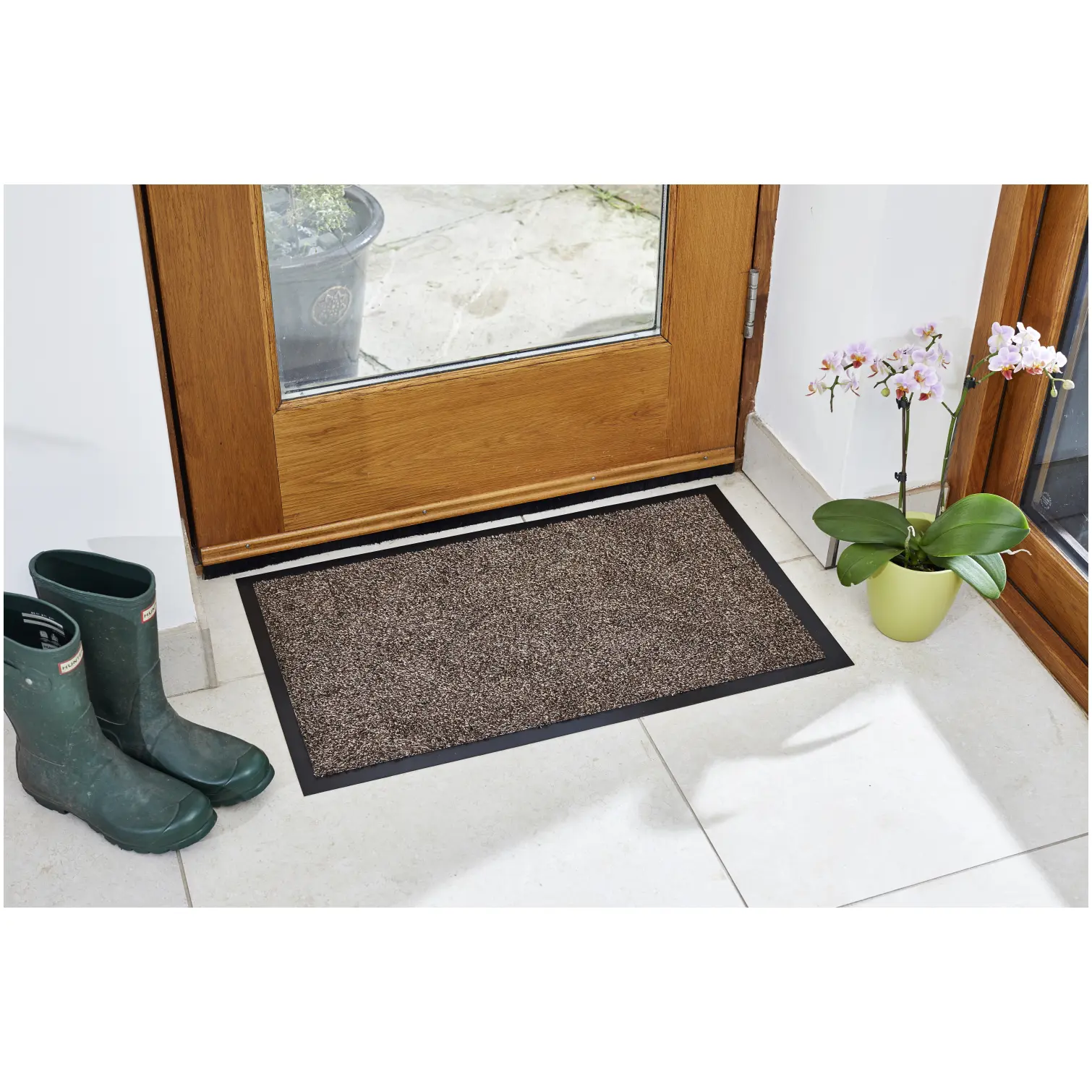 SMA0264_1 Smart Garden 100x70cm Washable Mat Mocha