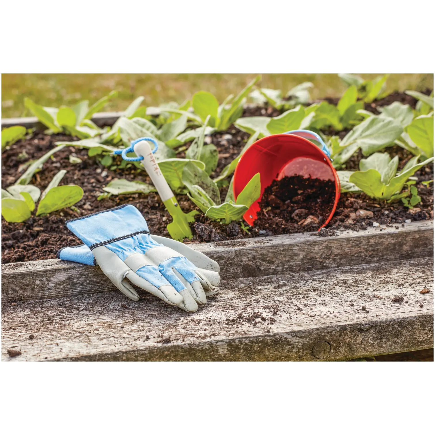 SMA0905_1 Briers Kids Rigger Gloves 8-12 Years