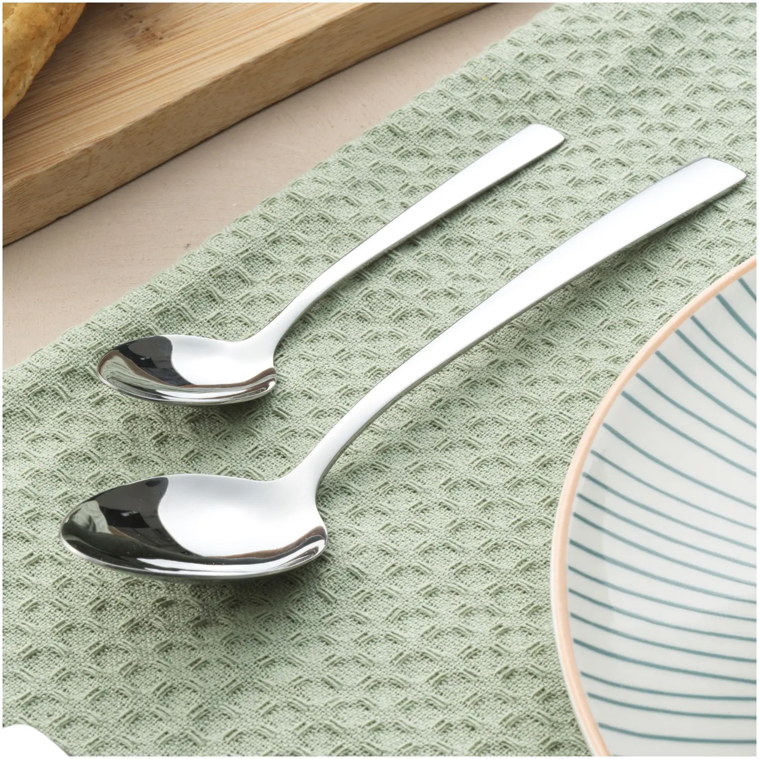 Progress Washington 16 Piece Cutlery Set