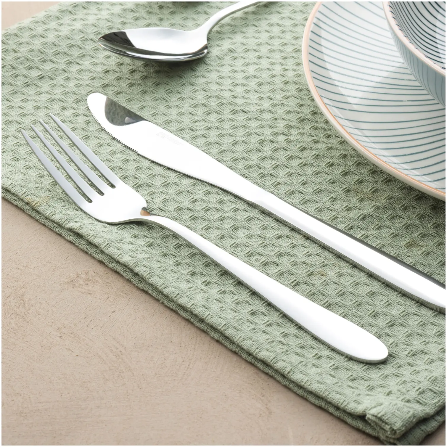 Progress California 24 Piece Cutlery Set