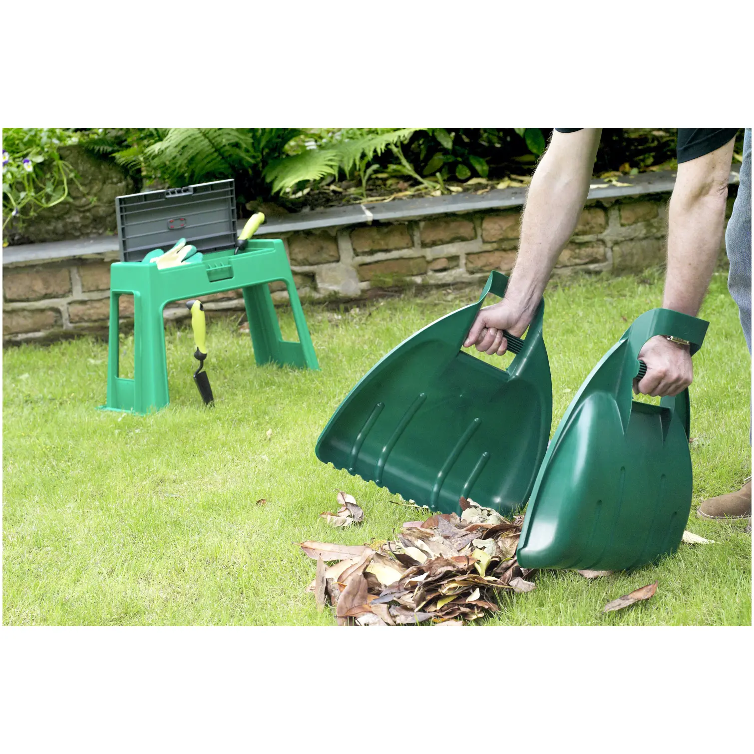 Whitefurze Leaf Grabber