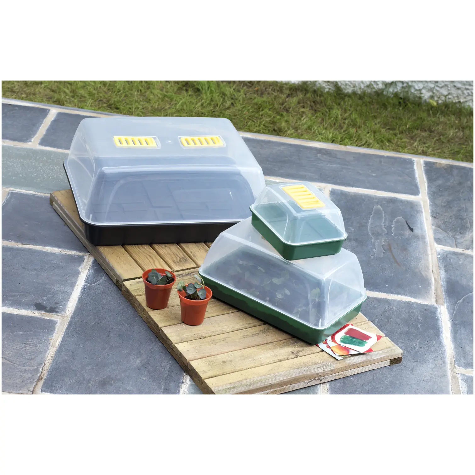 Medium Propagator Cover 38cm