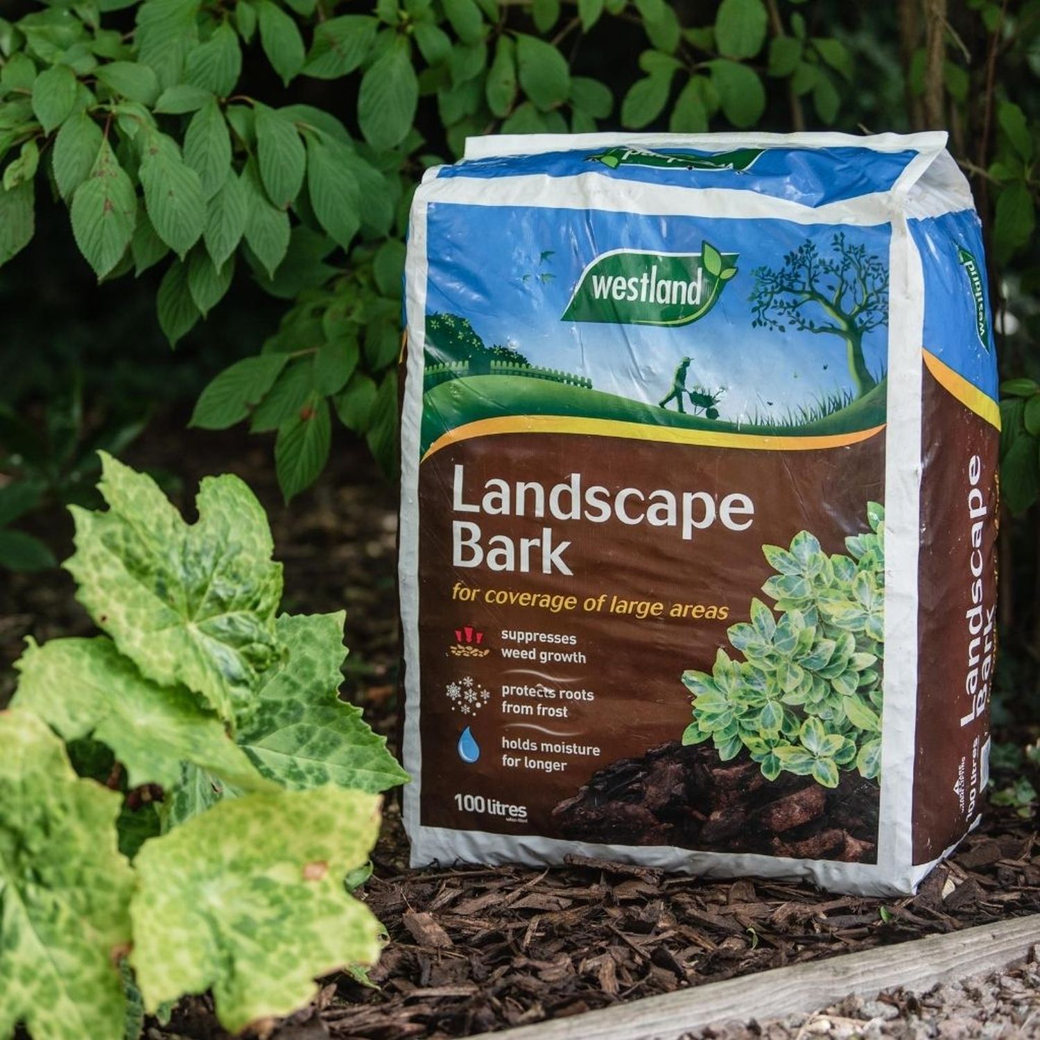 WTD0010_3 Westland Landscape Bark Chips 100 Litres