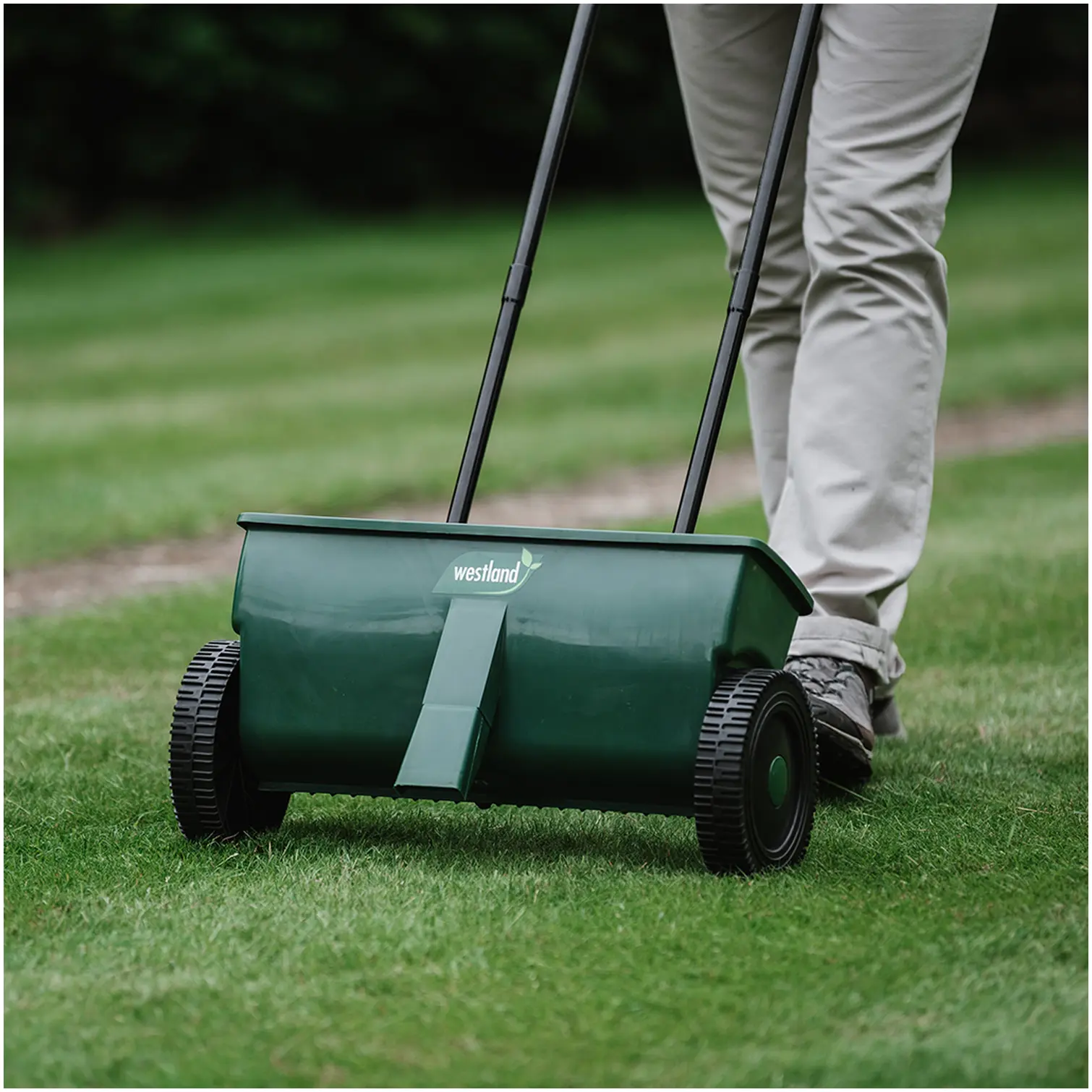 WTD0400_1 Westland Lawn Drop Spreader 41cm Spreading Width