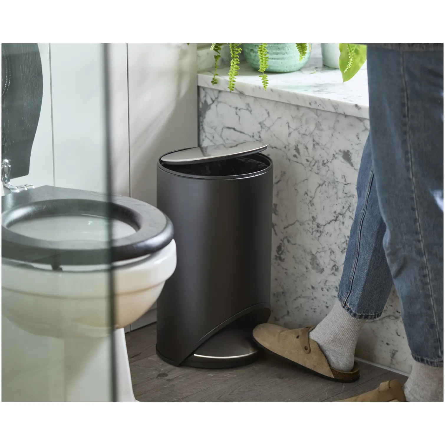 Joseph Joseph Arc 10L Bin Carbon Black