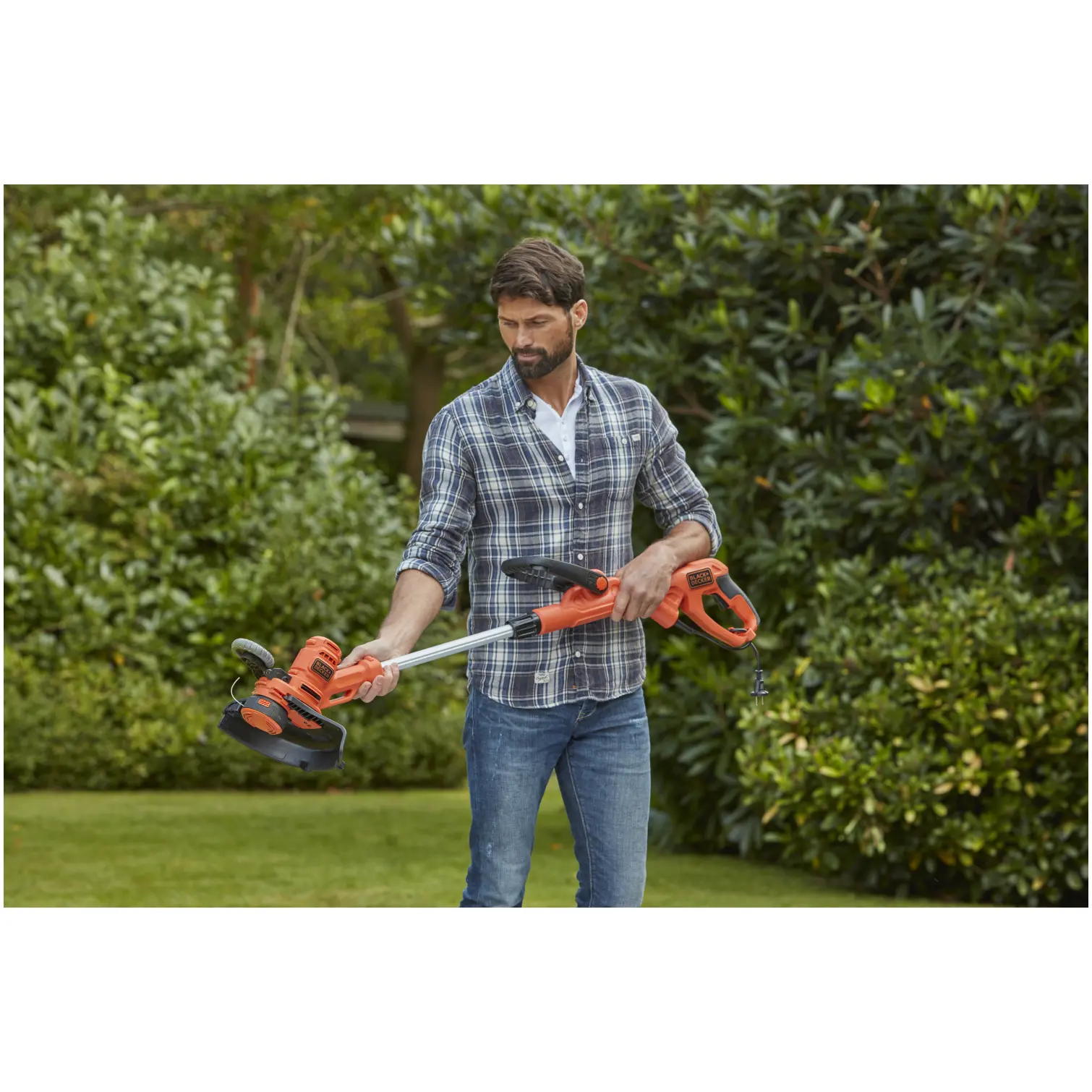 Black+Decker Trim & Edge Reflex Strimmer 550w 30cm