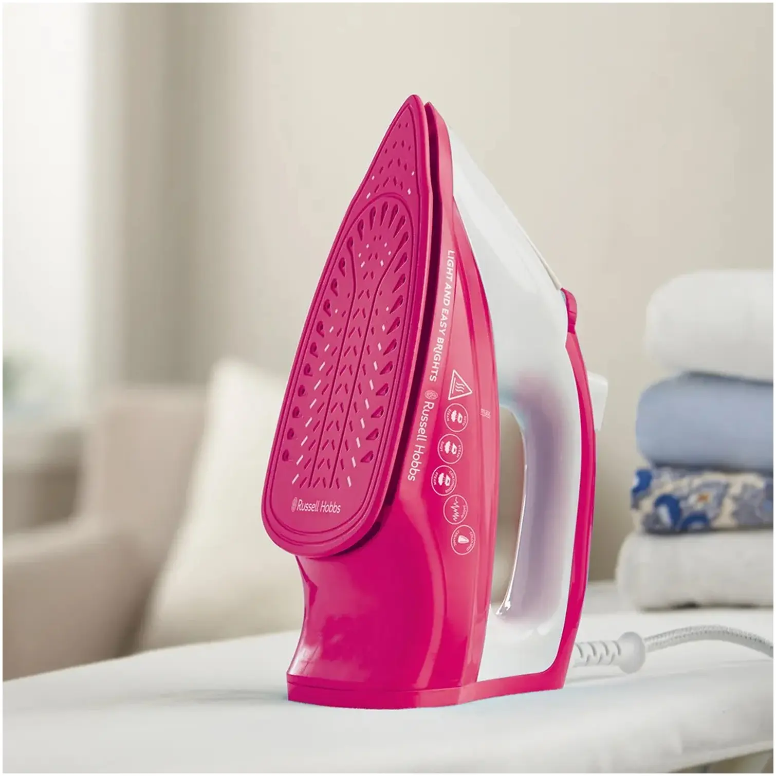 R/Hobbs Berry Steam Iron 2400W