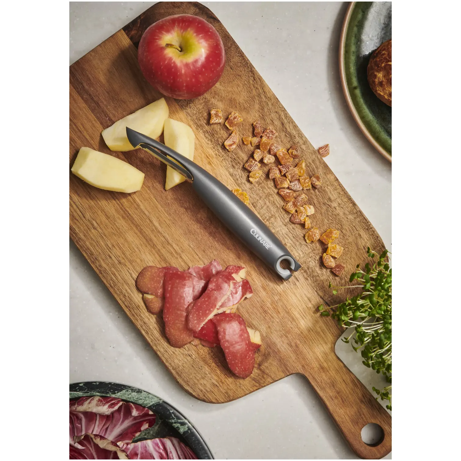 Culinaire Swivel Peeler Angled