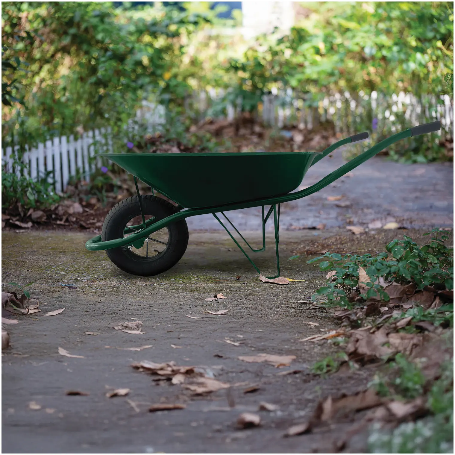 QZH0001_2 Pro Gardener Heavy Duty Wheelbarrow Green 85 Litre Capacity