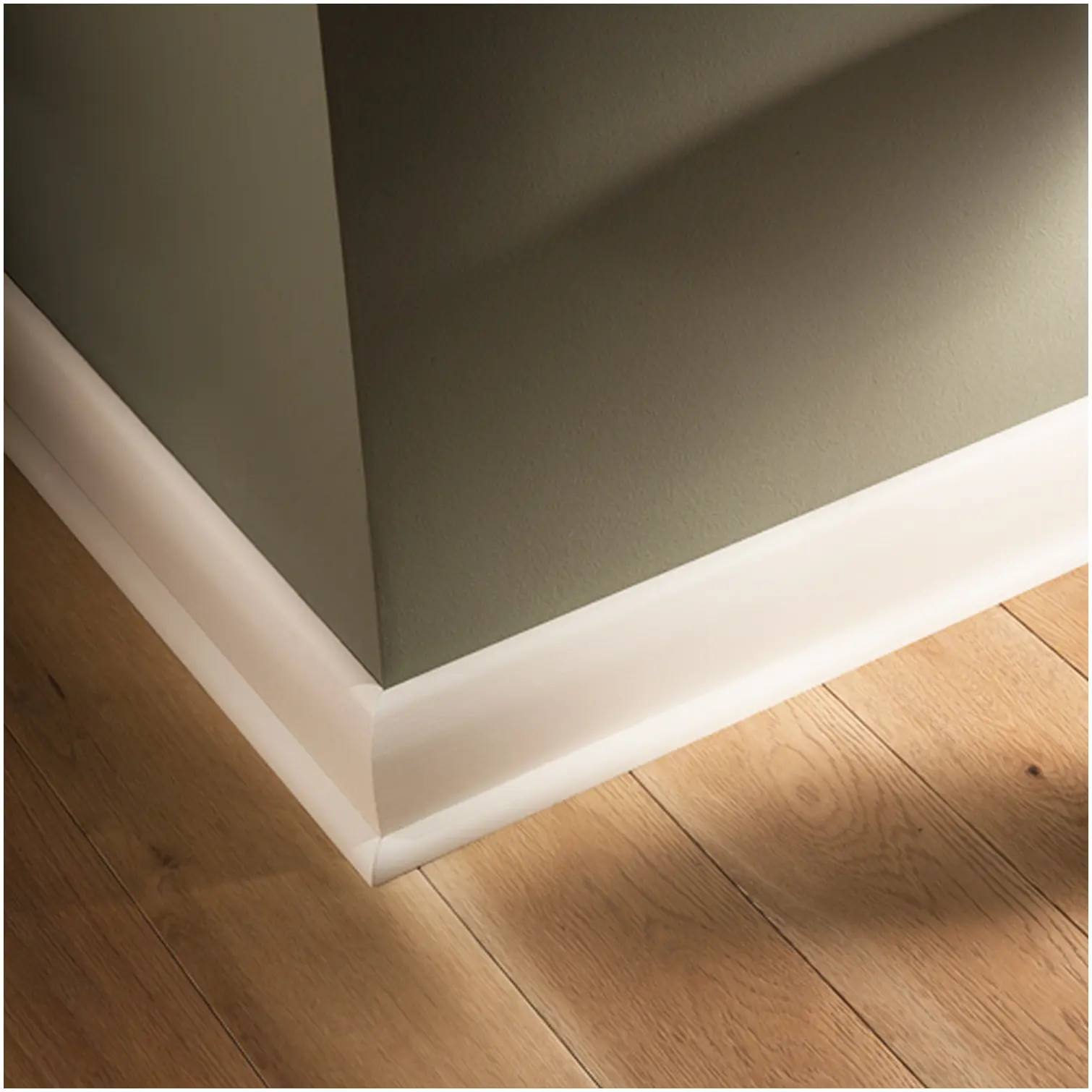 Cheshire Mouldings Pine Quadrant 18mm x 18mm x 2.4m