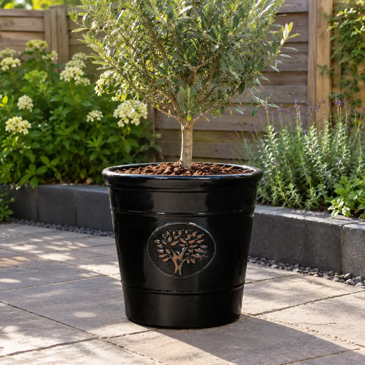 Blenheim Planter 56cm Black