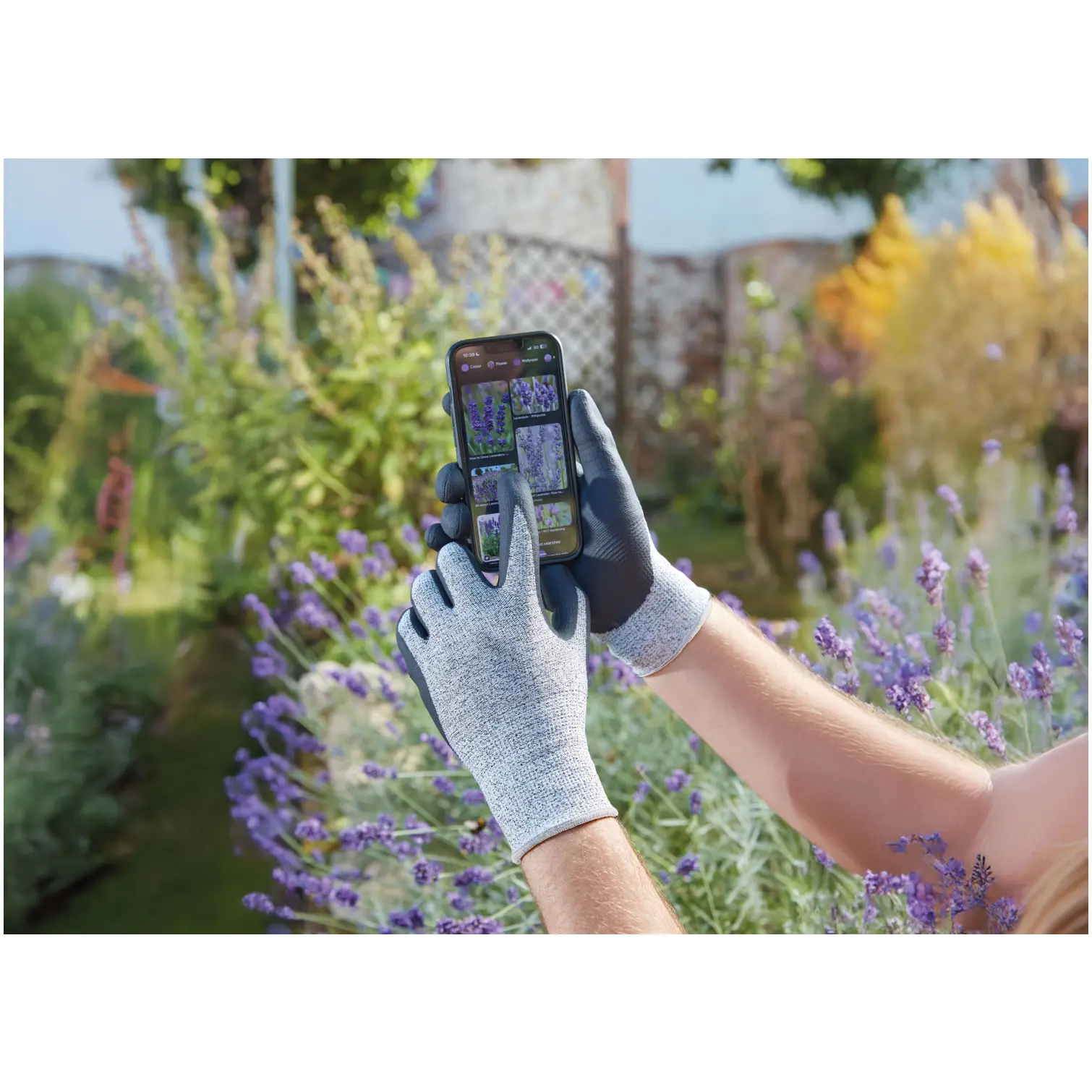 Briers Puncture Resistant Gloves Medium