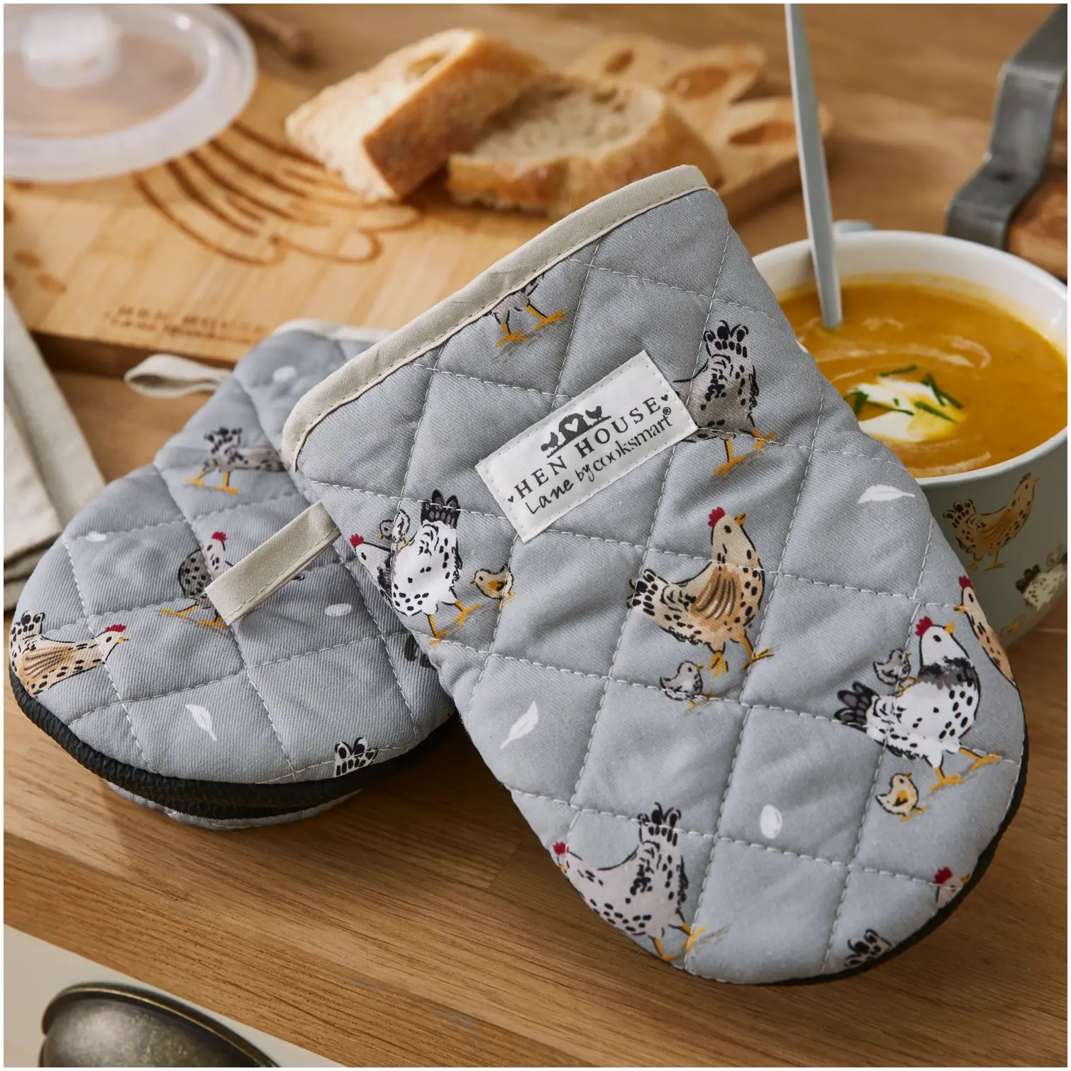 CLI0199_2 Cooksmart Hen House Lane Microwave Mini Mitts