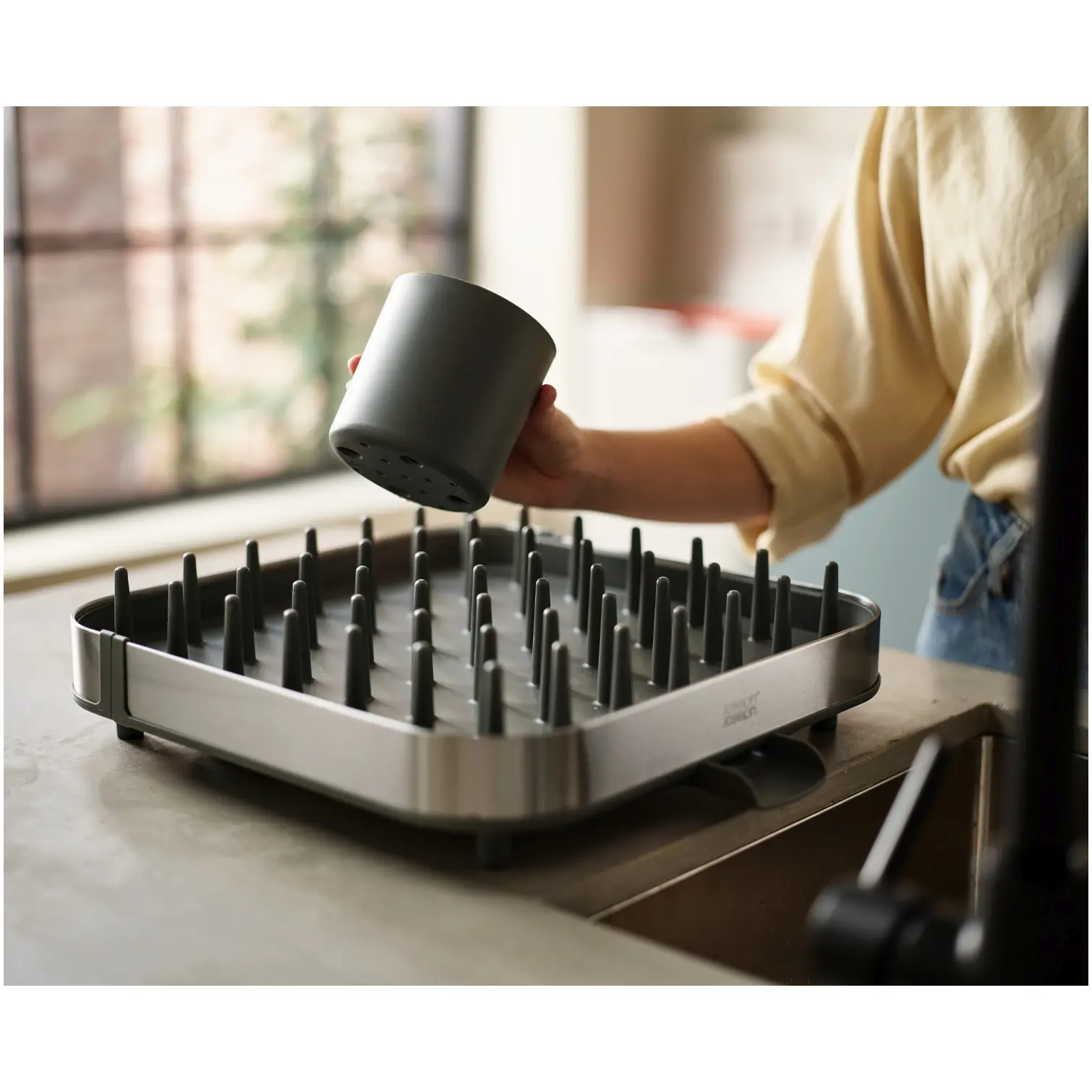 Joseph Joseph Duo Extending Steel Dishrack