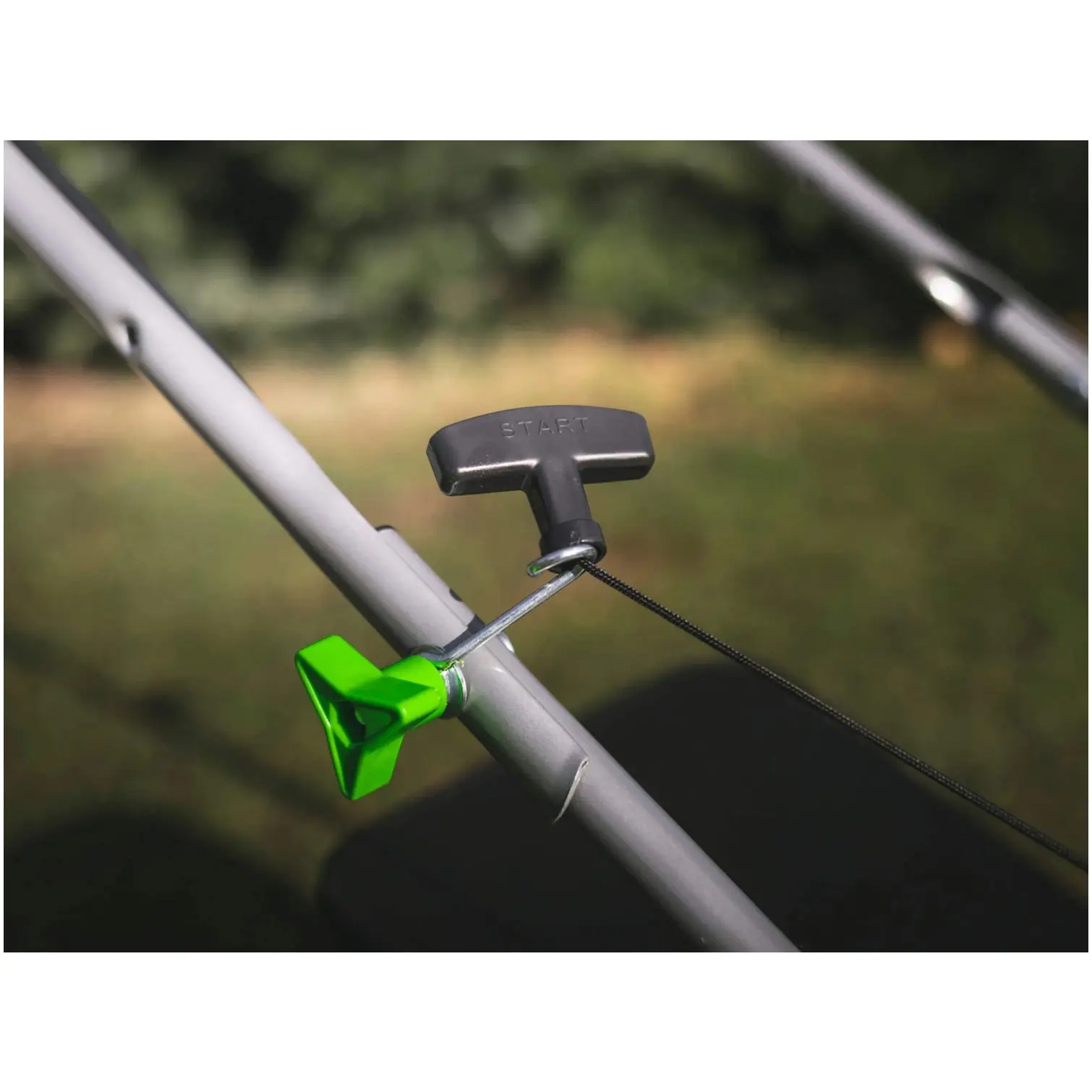 Q Garden 39cm Petrol Rotary Push