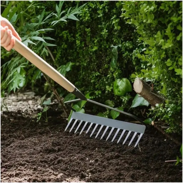 Kent & Stowe Garden Rake