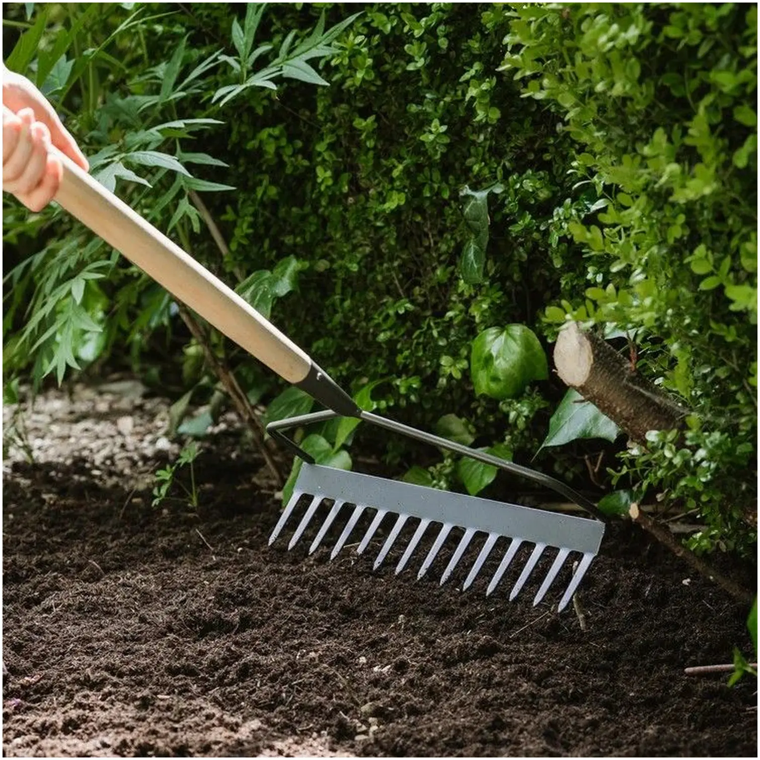 Kent & Stowe Garden Rake
