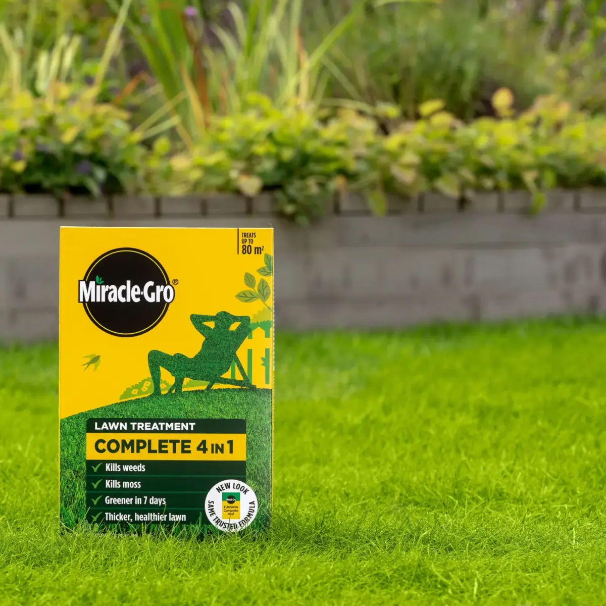 SCO0185_3 Miracle-Gro Complete 4 in 1 80 sqm