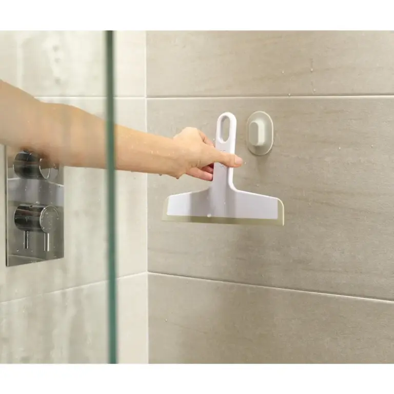 Showers Accessories