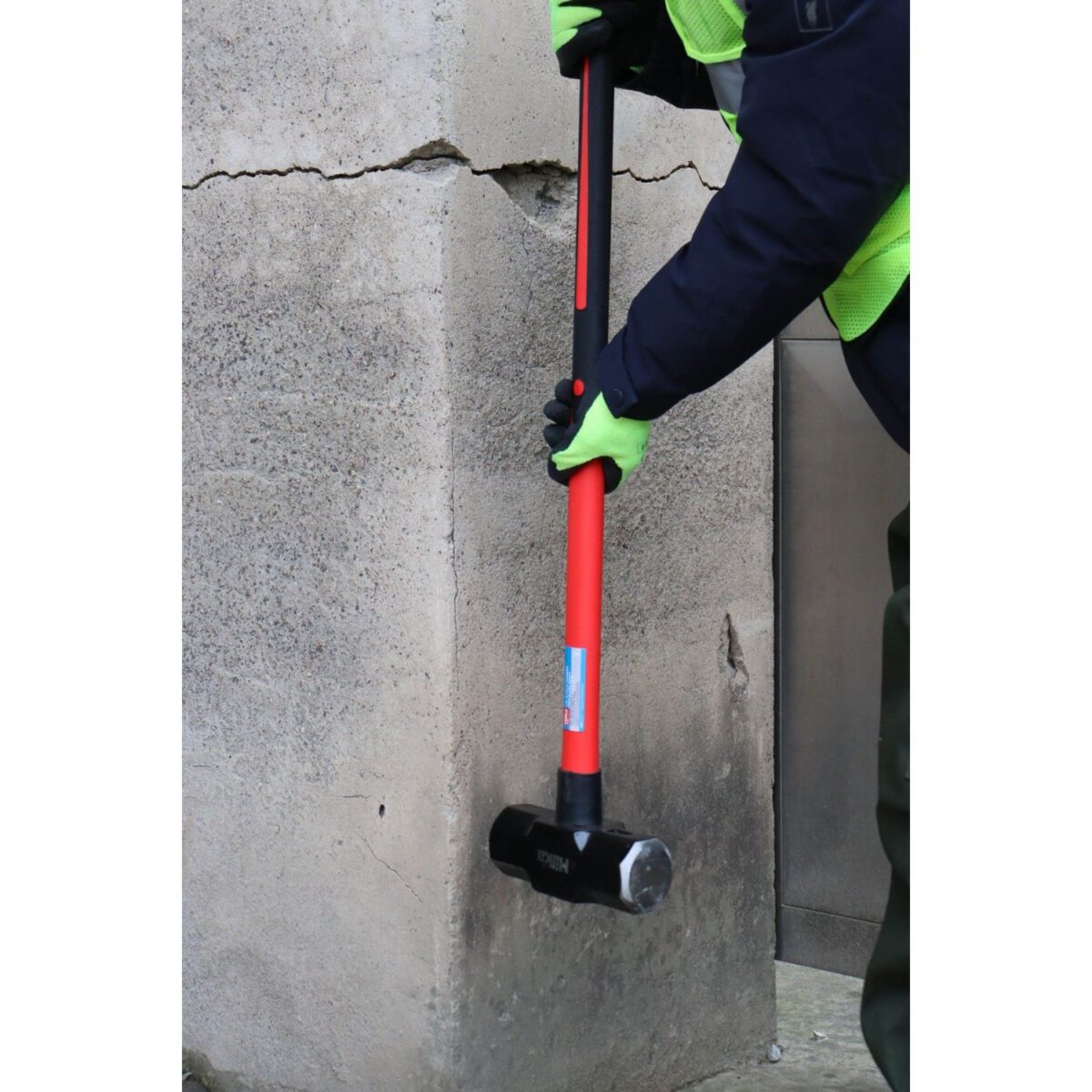Hilka Fibre Glass Shaft Sledge Hammer 7kg