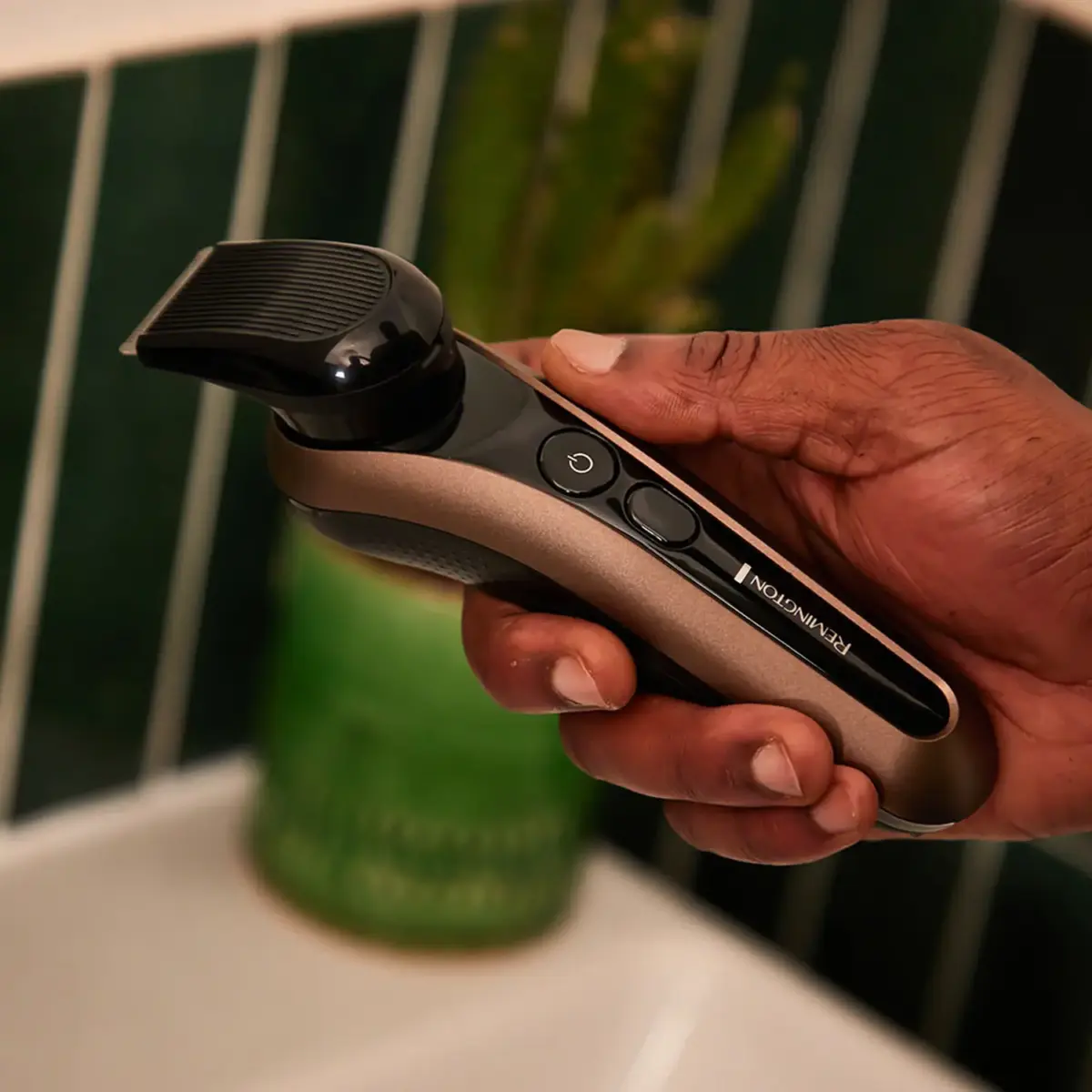 Remington X9 Rotary Shaver