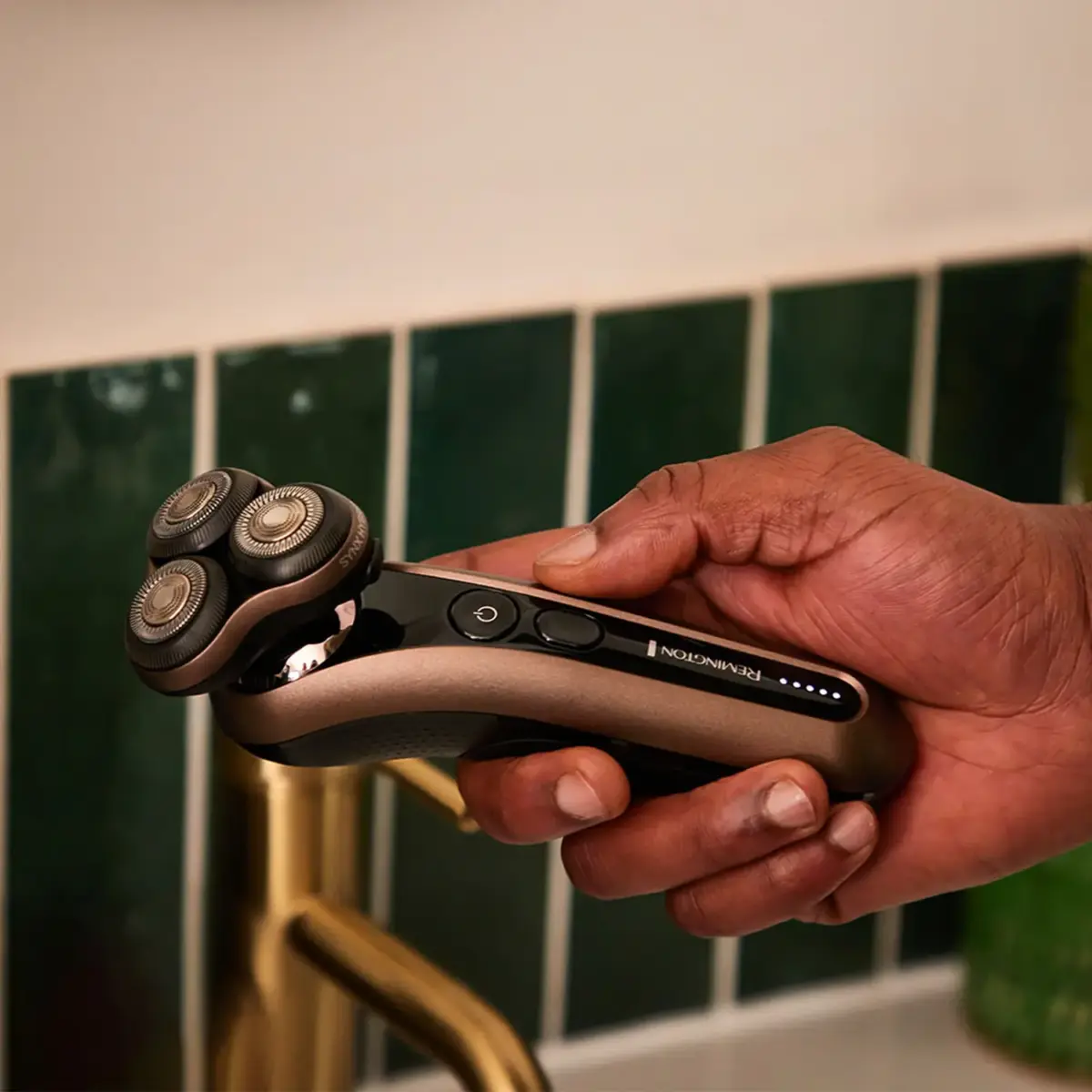 Remington X9 Rotary Shaver