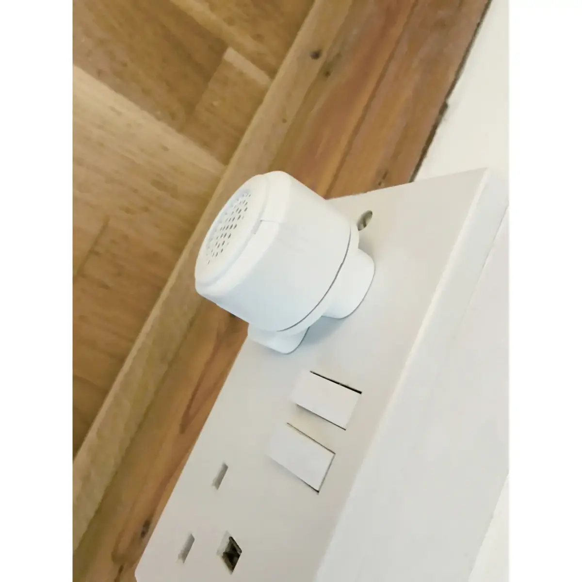 Big Cheese Mini-Sonic Mouse Repeller