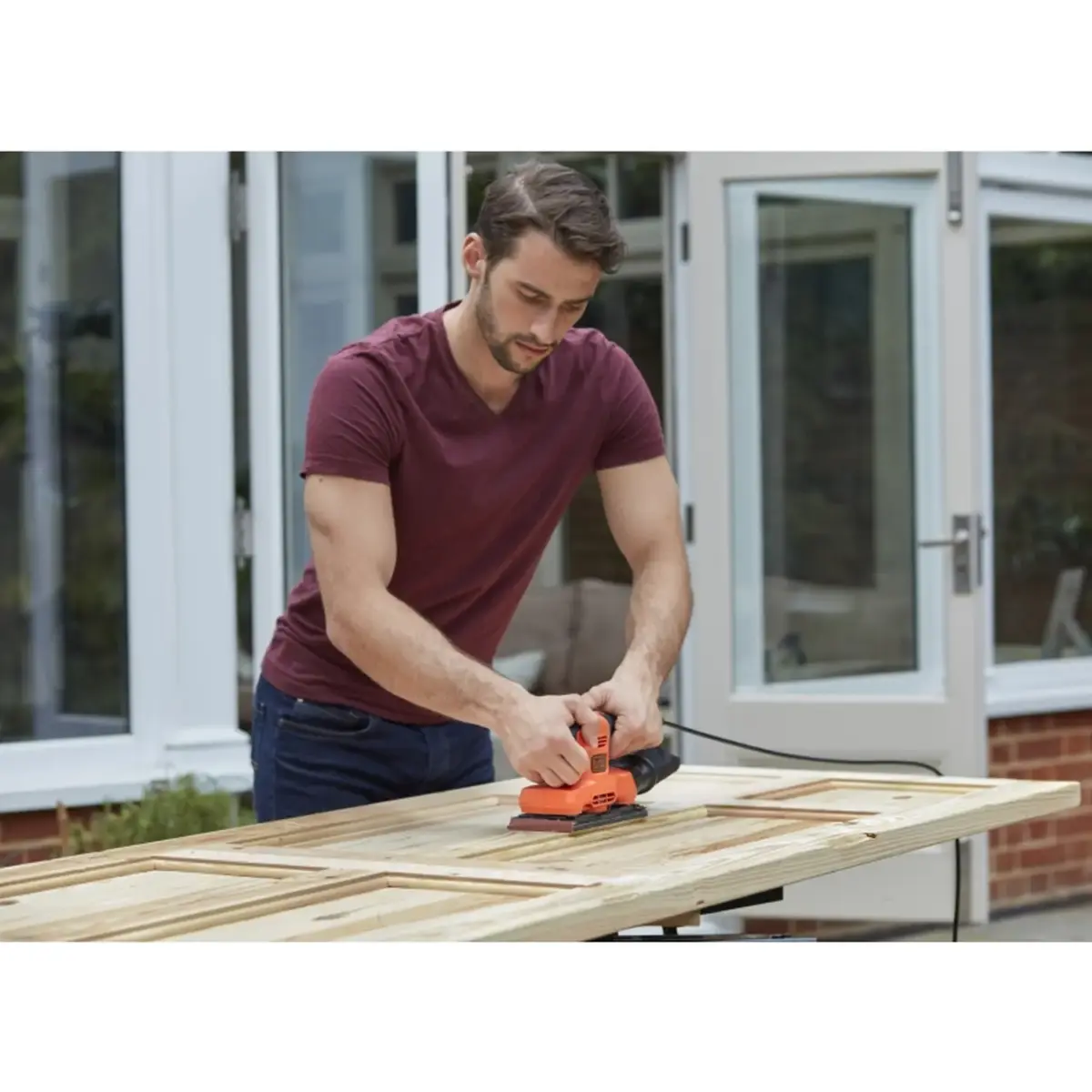 Black+Decker Third Sheet Finishing Sander 150w