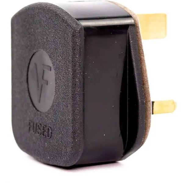 Centurion Rubber Plug 13amp BLACK